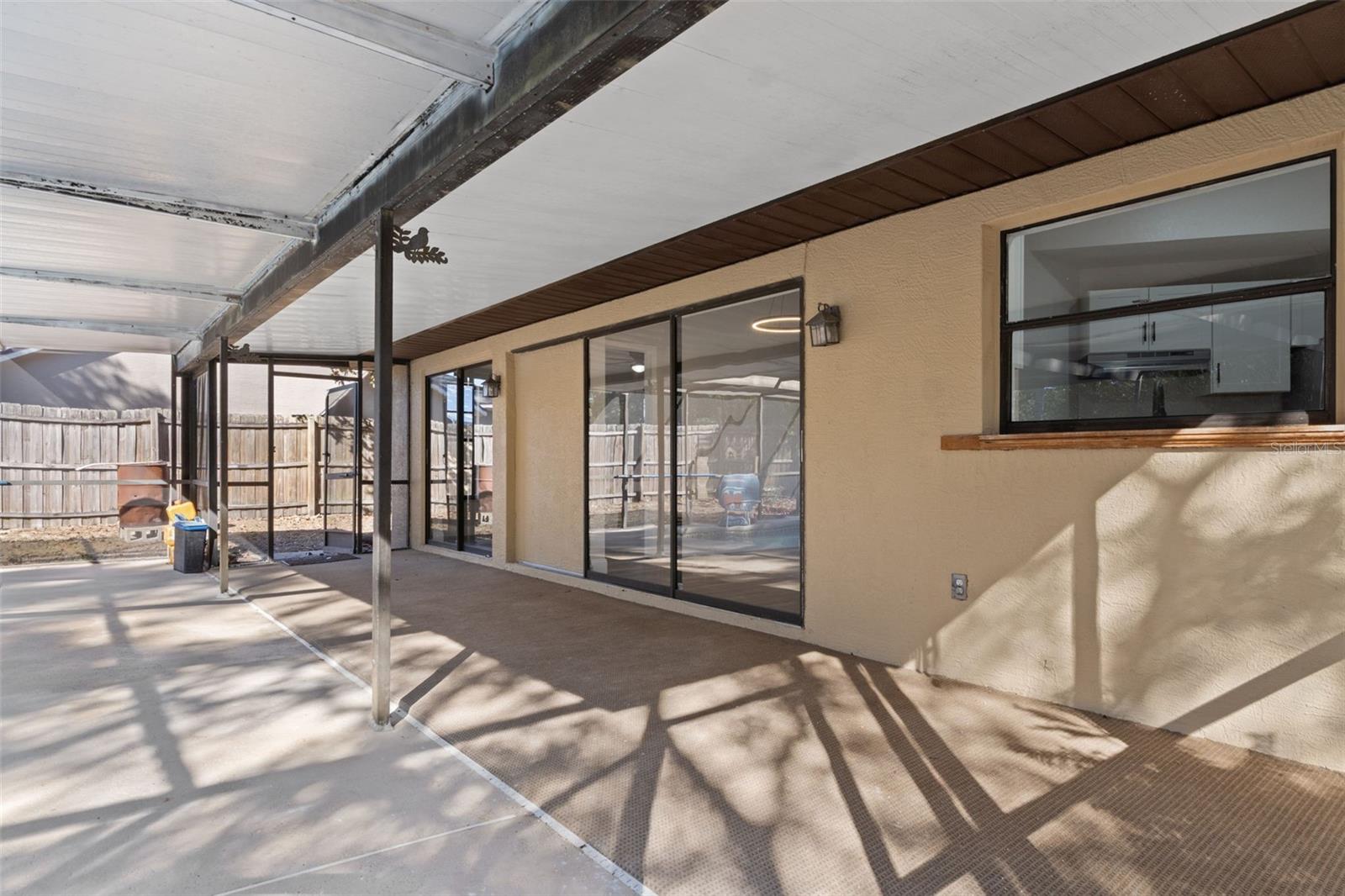 Listing photo id 29 for 11272 Portsmouth Street