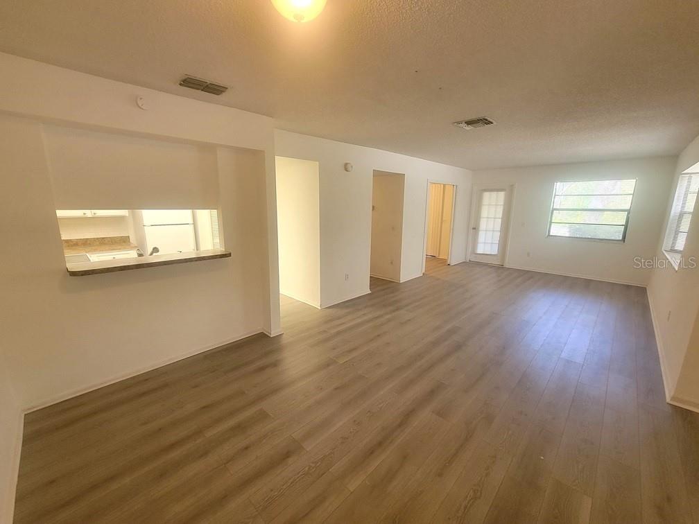 Image 6 of 24 For 11411 Pike Court 4