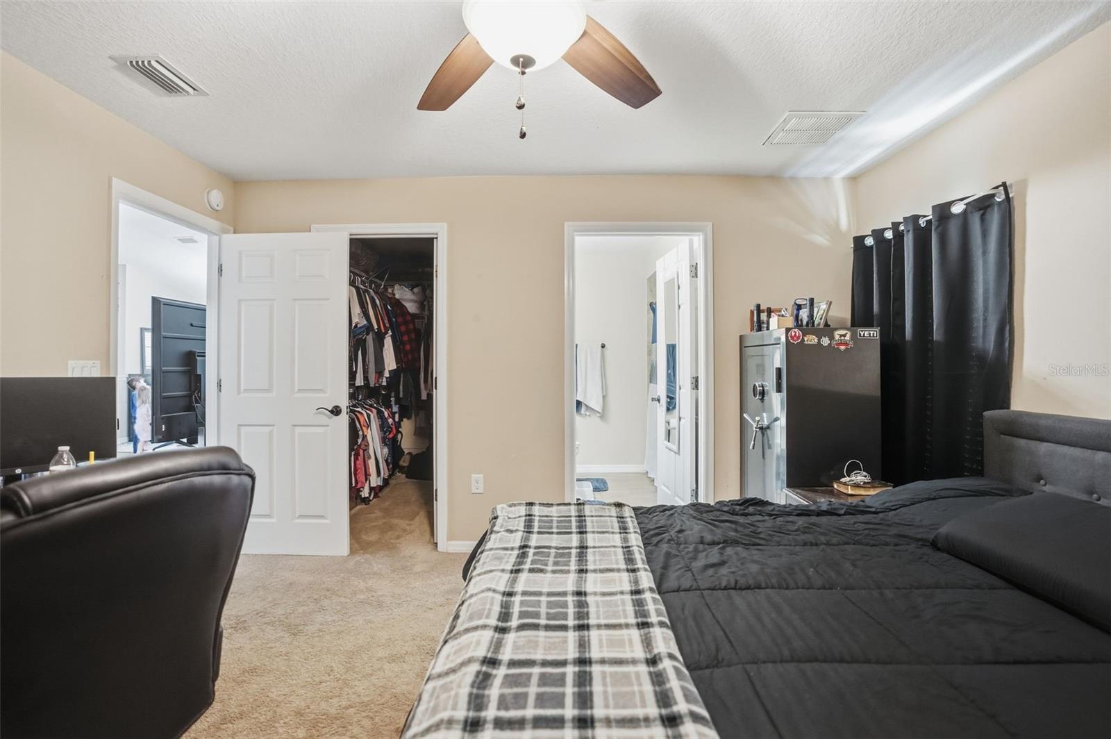 Image 33 of 44 For 840 Laurelridge Court