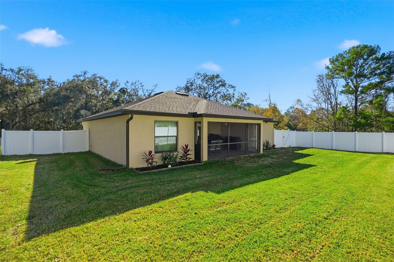 Image 37 of 44 For 840 Laurelridge Court