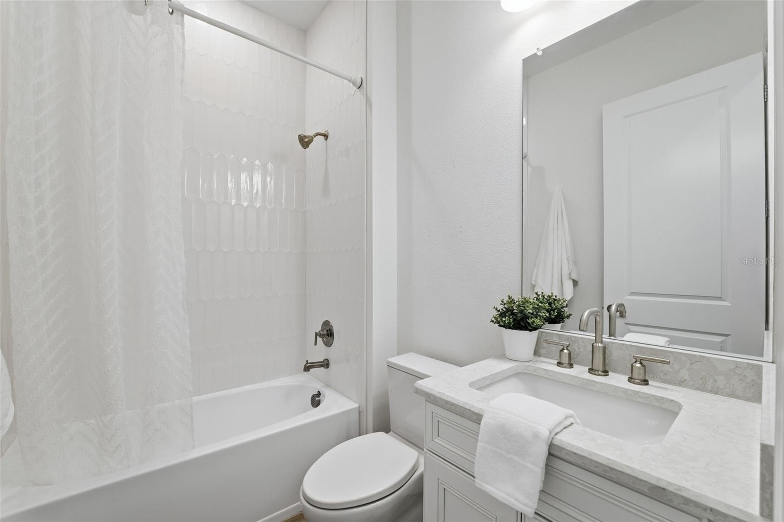 Image 25 of 35 For 4545 Isonzo Way