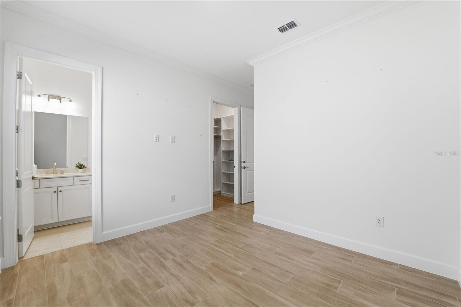 Image 27 of 35 For 4545 Isonzo Way