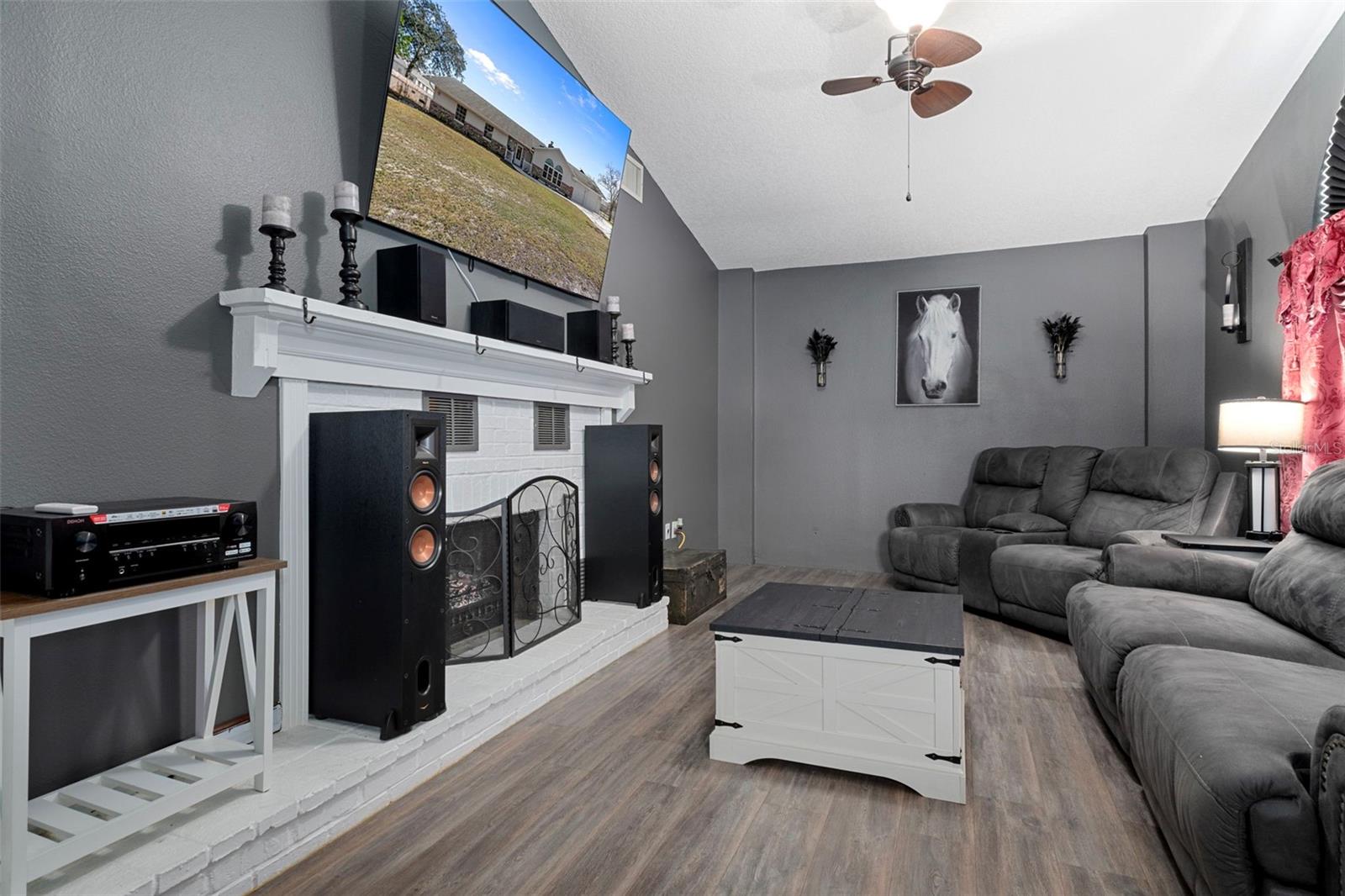 Image 10 of 43 For 4286 Bluewater Avenue