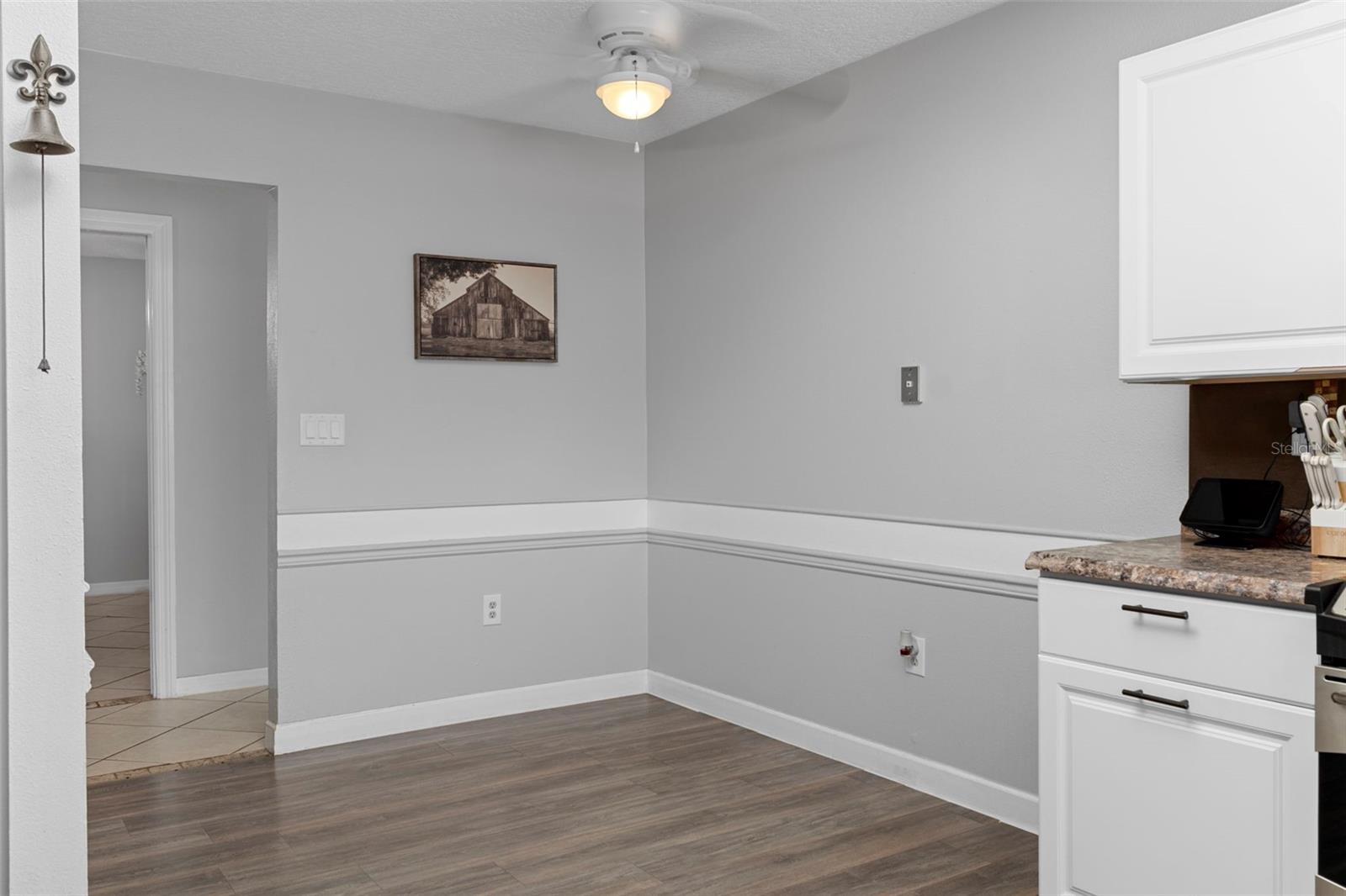 Image 18 of 43 For 4286 Bluewater Avenue