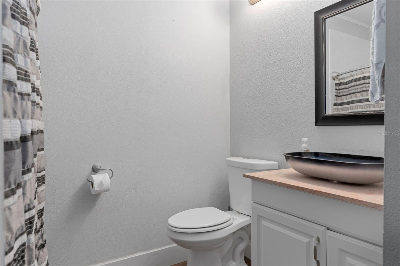 Image 33 of 43 For 4286 Bluewater Avenue