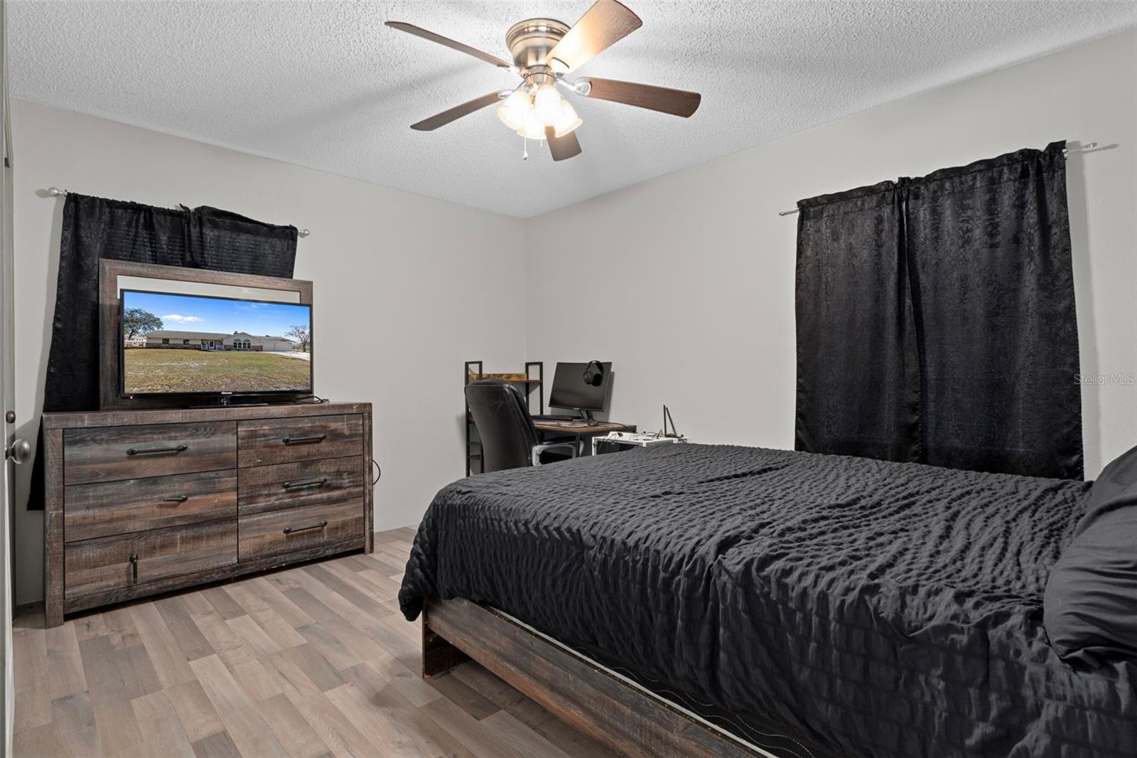 Image 34 of 43 For 4286 Bluewater Avenue