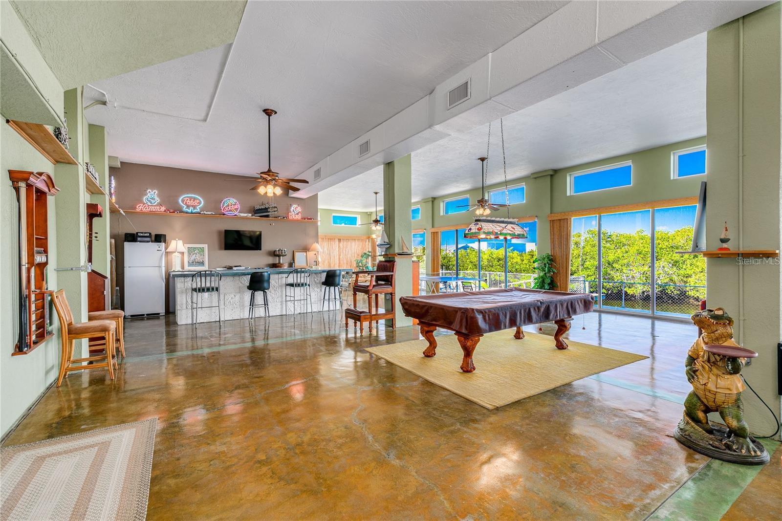 Image 25 of 65 For 14441 Birch Street