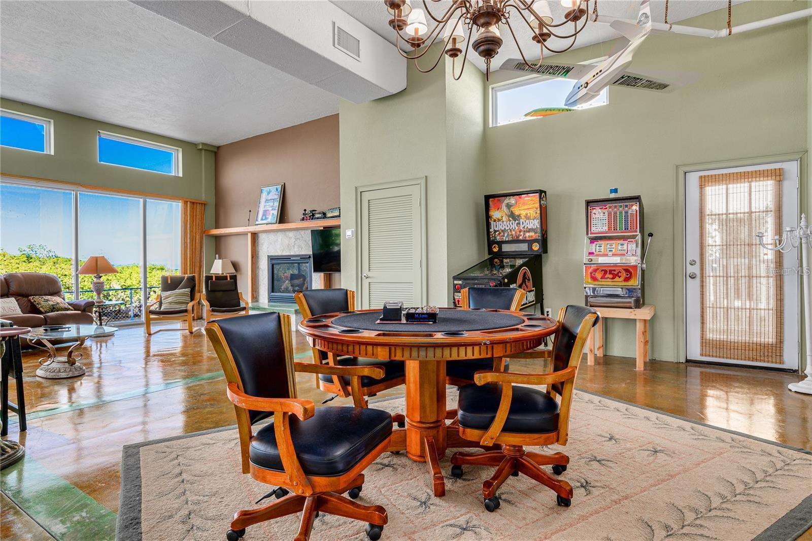 Image 28 of 65 For 14441 Birch Street