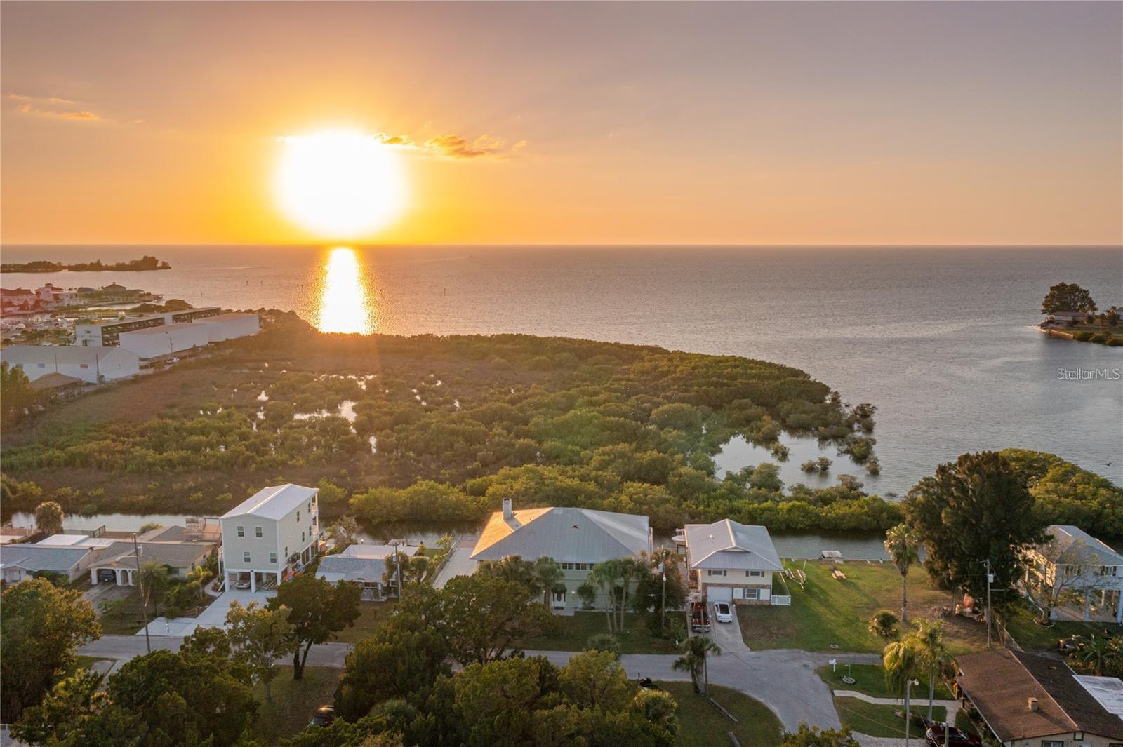 Image 3 of 65 For 14441 Birch Street