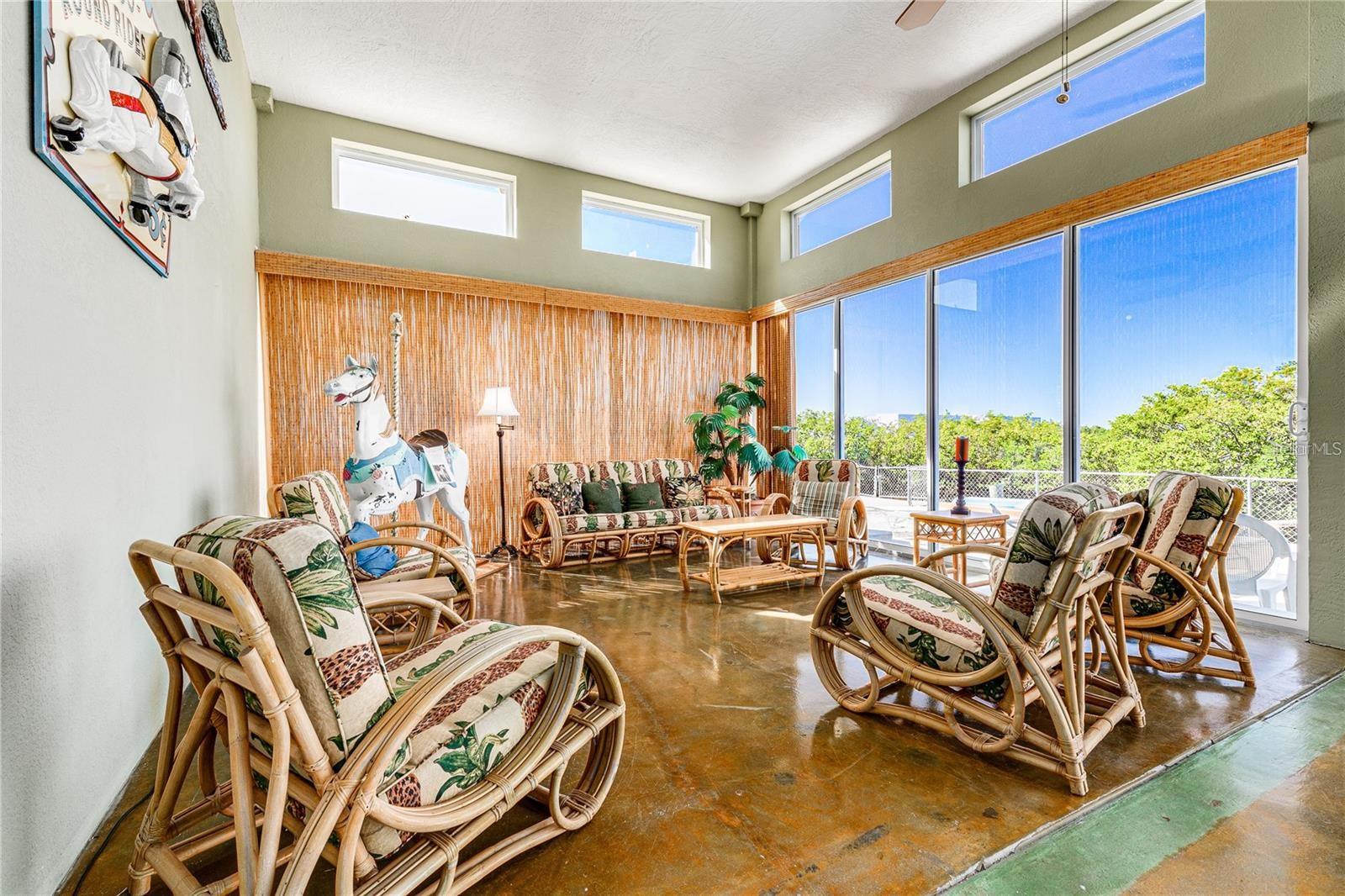 Image 33 of 65 For 14441 Birch Street