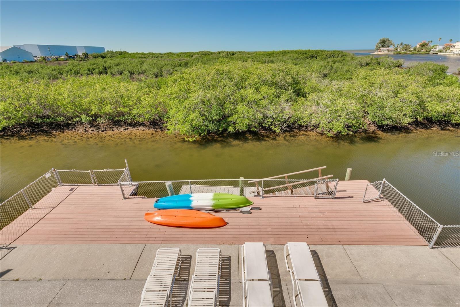 Image 4 of 65 For 14441 Birch Street