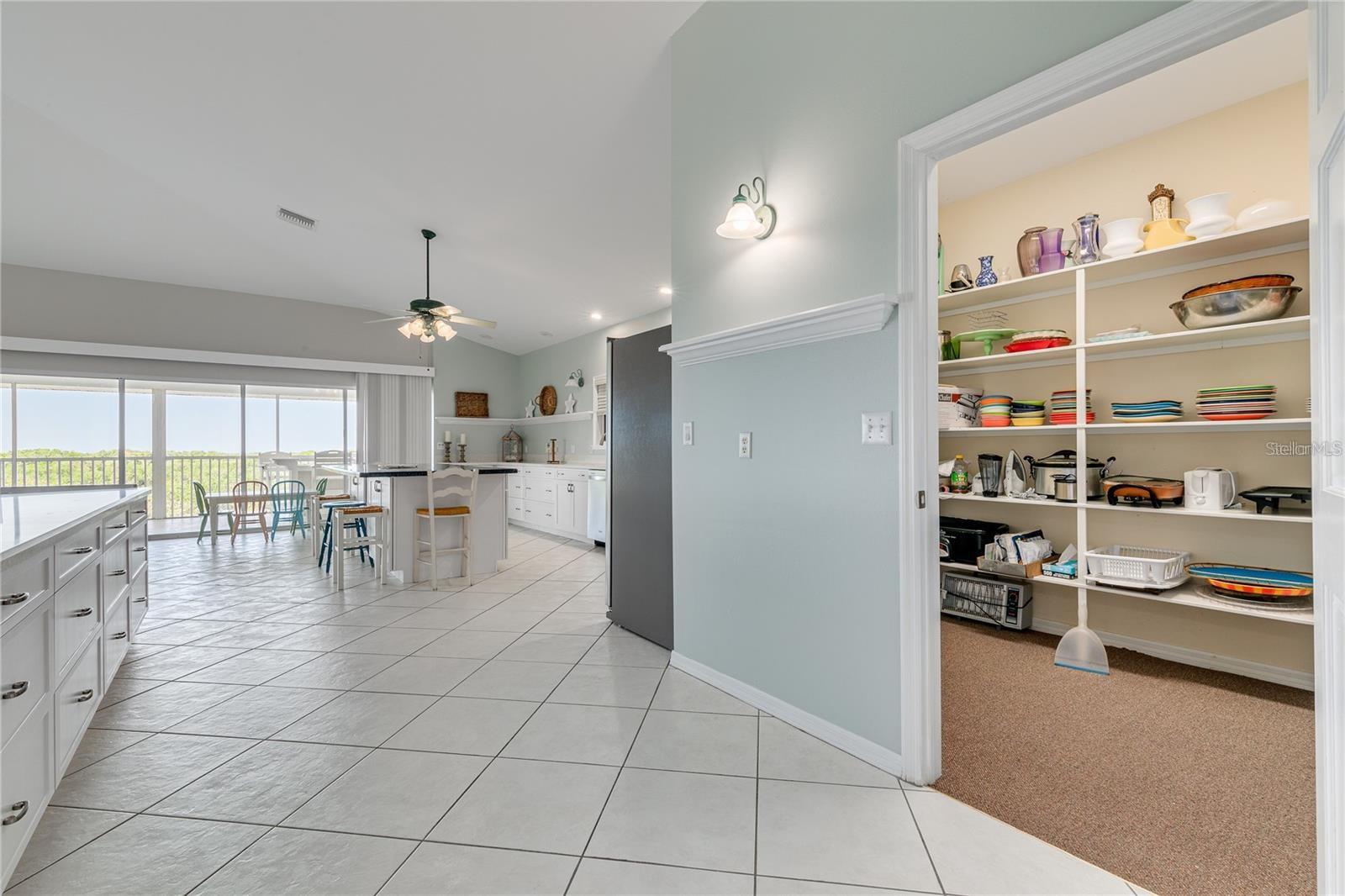 Image 46 of 65 For 14441 Birch Street