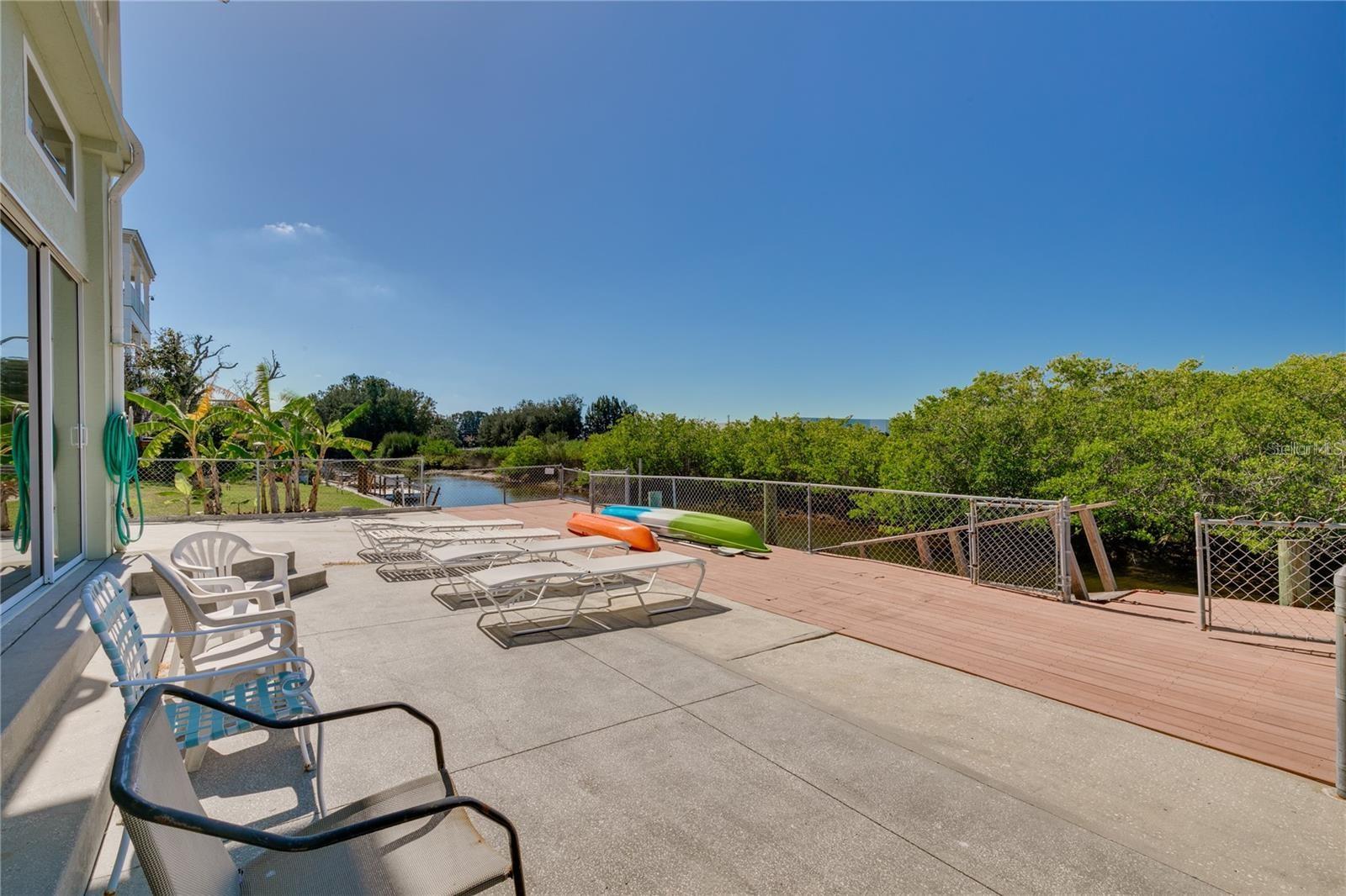 Image 6 of 65 For 14441 Birch Street