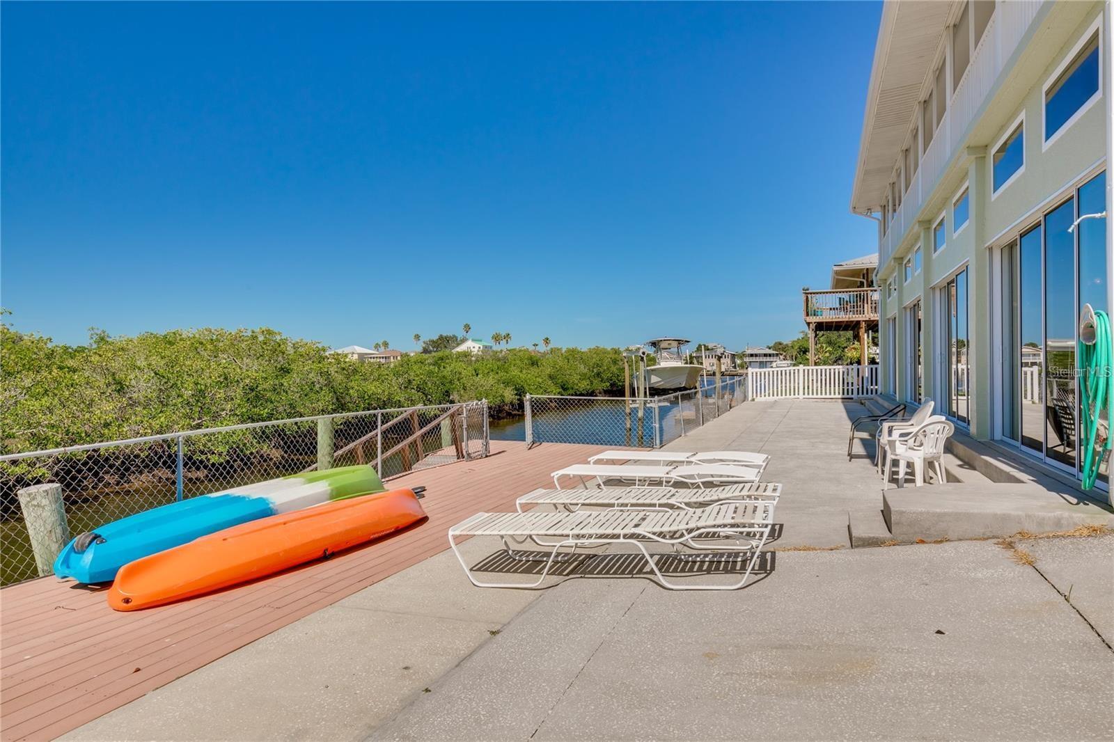 Image 7 of 65 For 14441 Birch Street