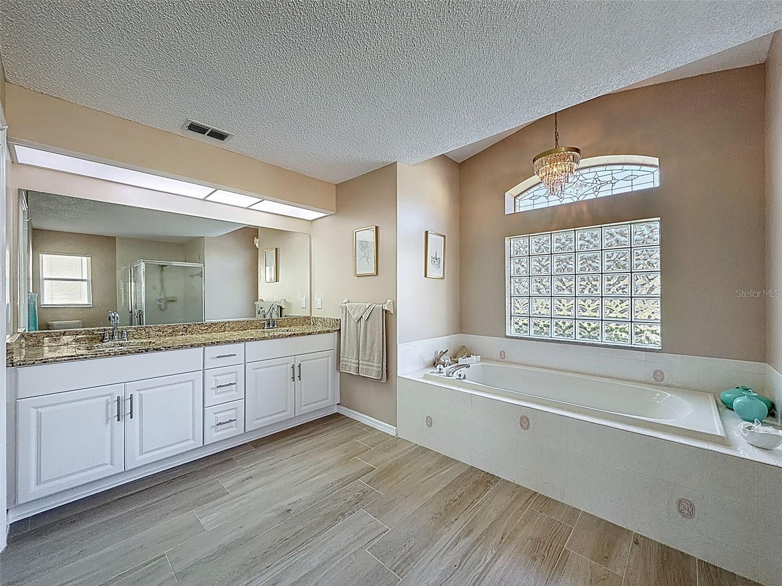 Image 19 of 40 For 9428 Apple Dumpling Court