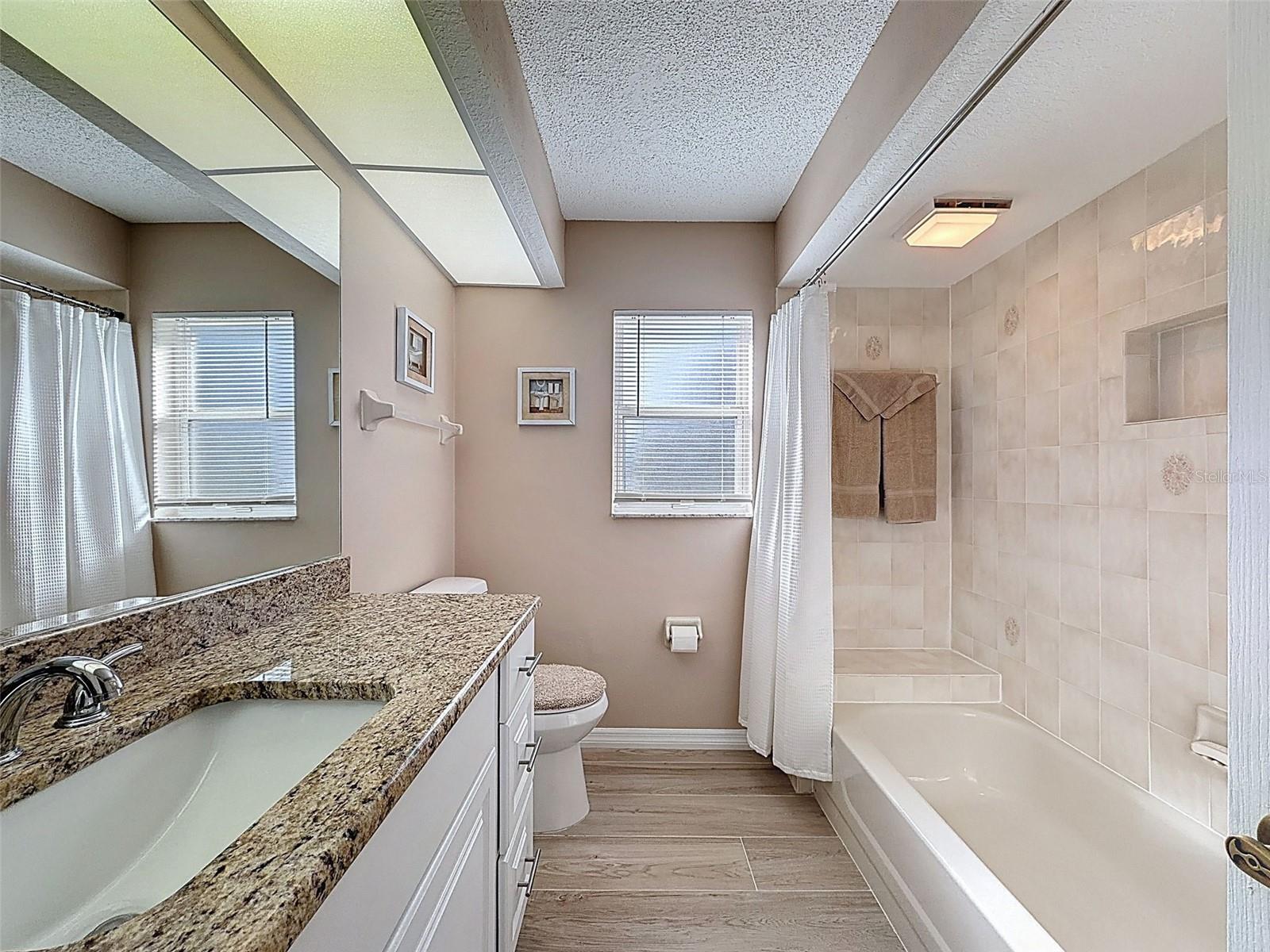 Image 25 of 40 For 9428 Apple Dumpling Court