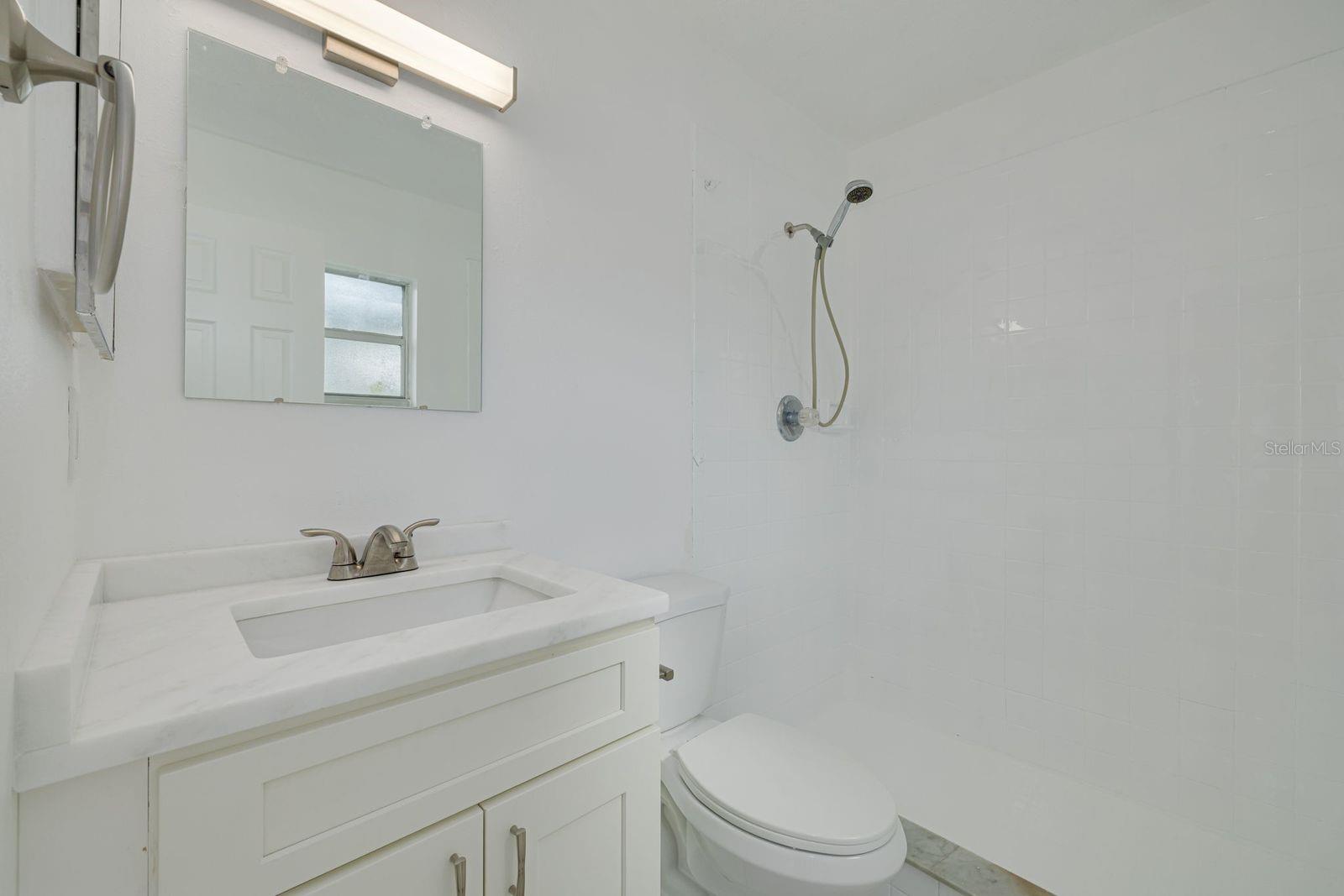 Image 20 of 33 For 14519 Birch Street