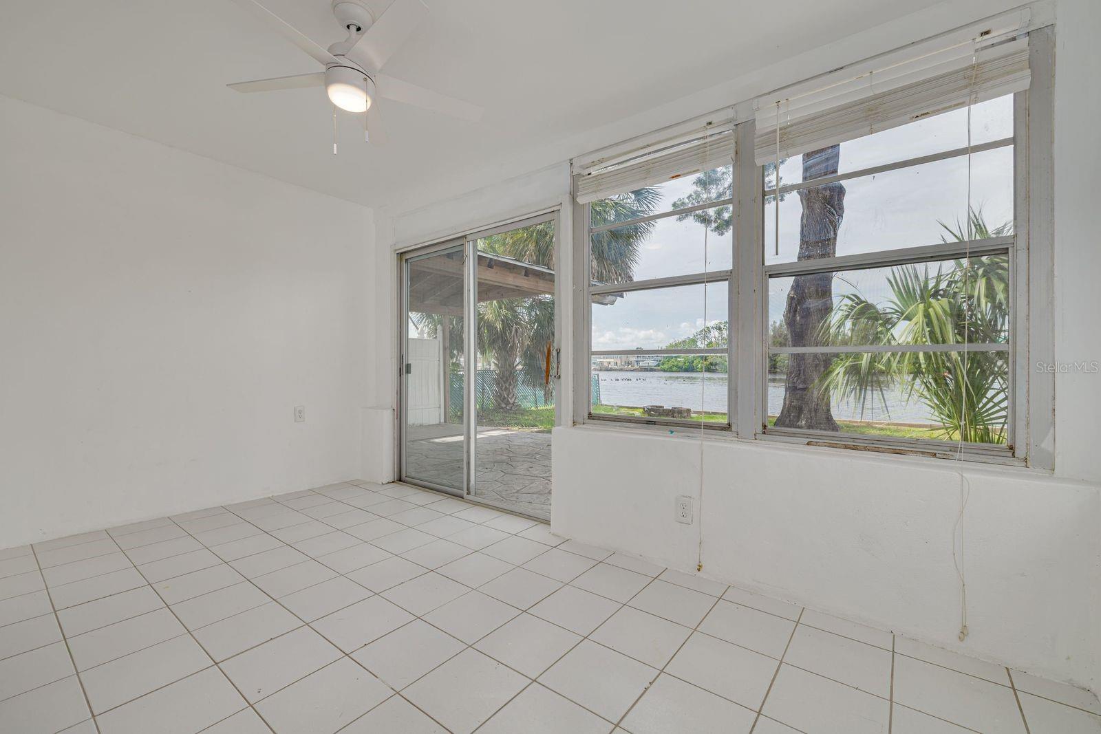 Image 25 of 33 For 14519 Birch Street