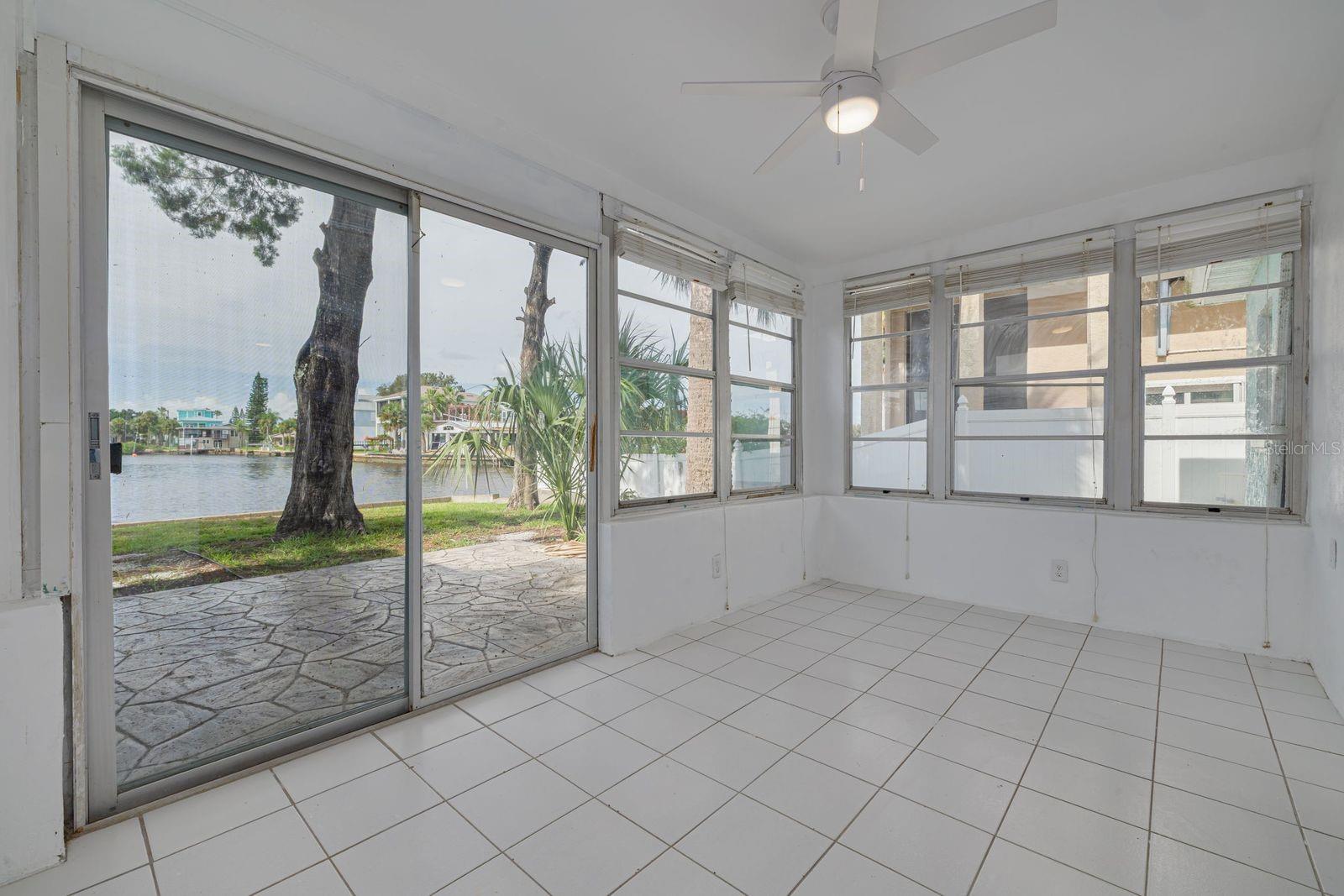 Image 27 of 33 For 14519 Birch Street