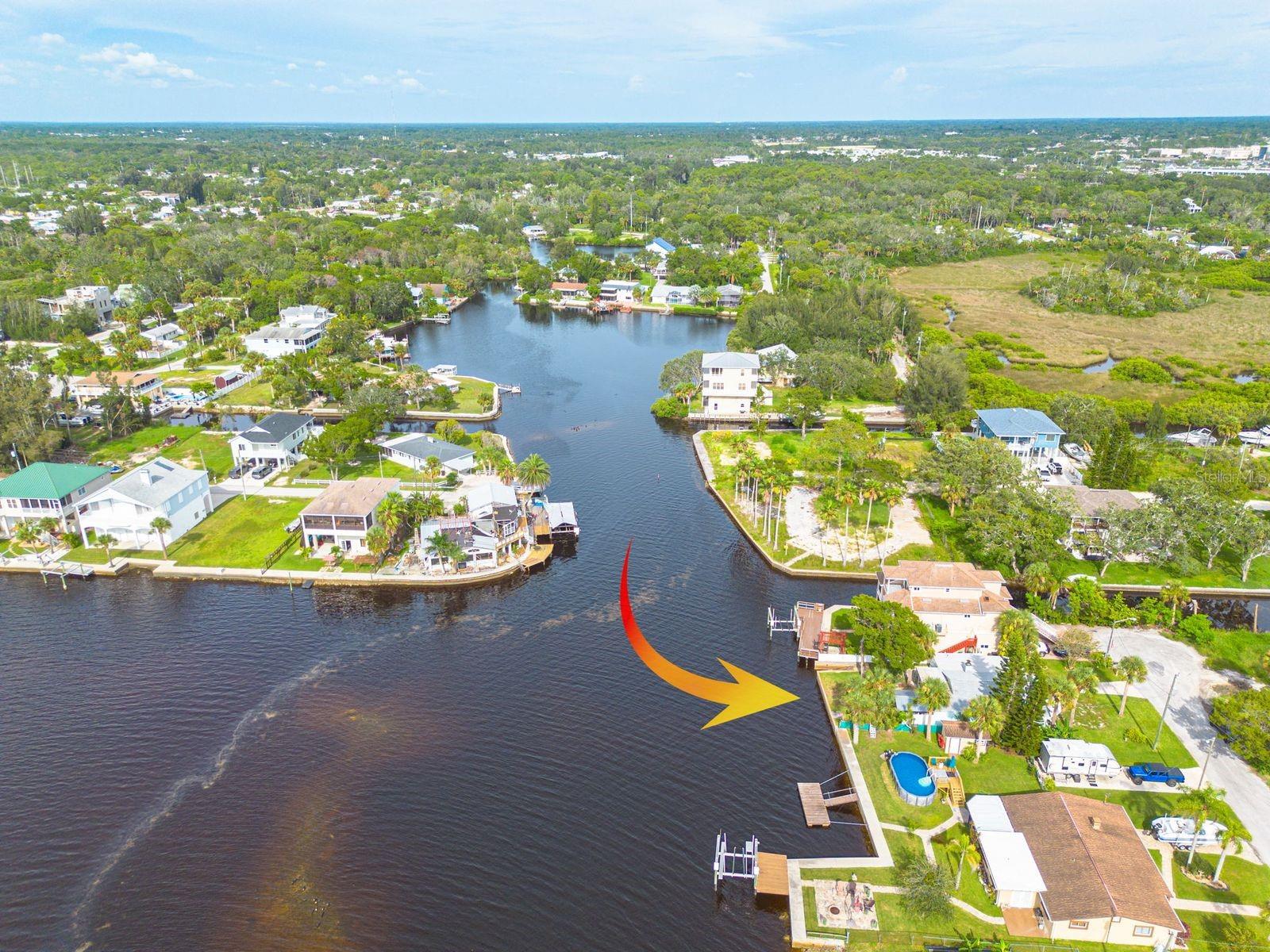 Image 3 of 33 For 14519 Birch Street