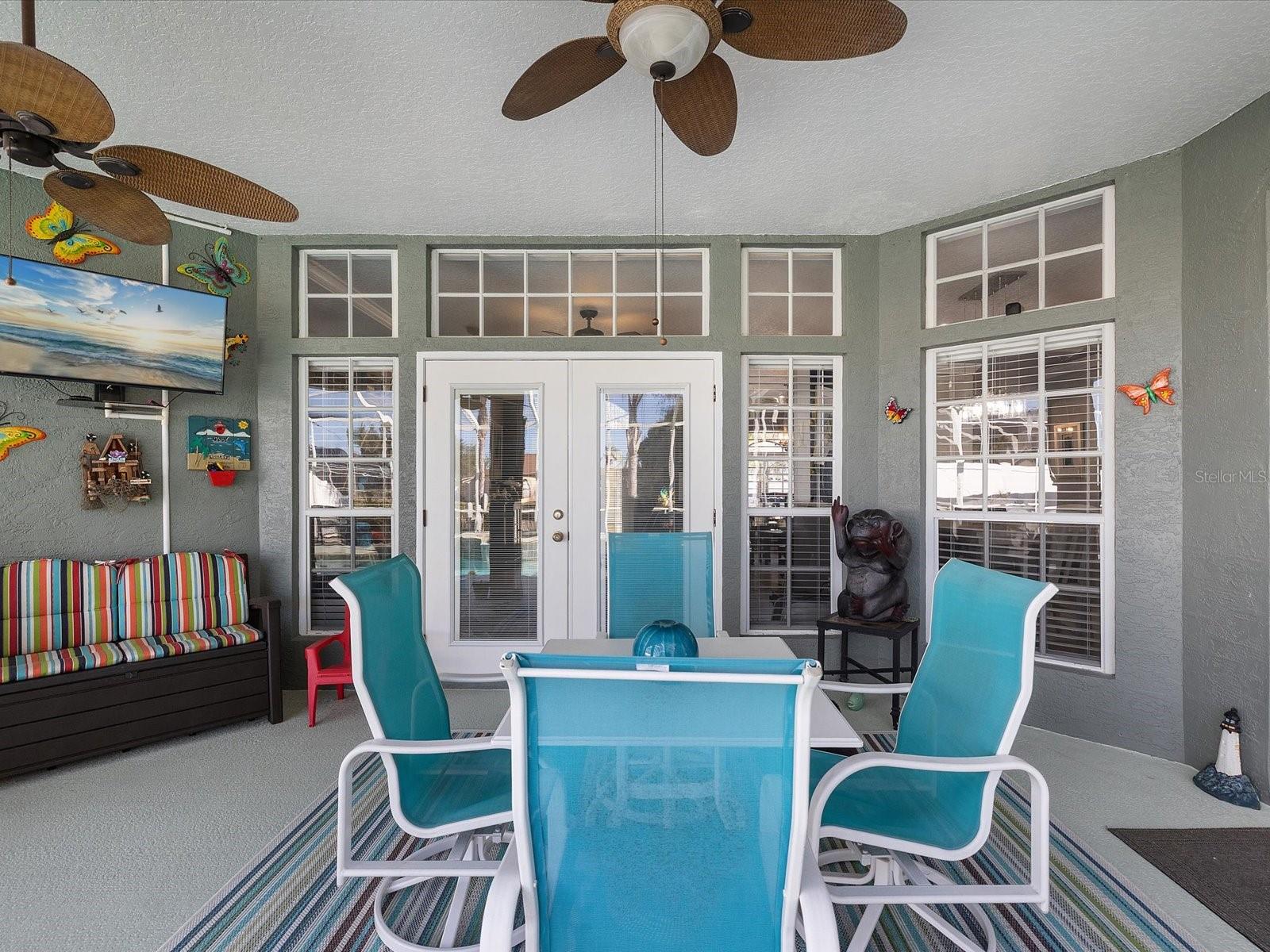 Listing photo id 33 for 4731 Spring Side Drive