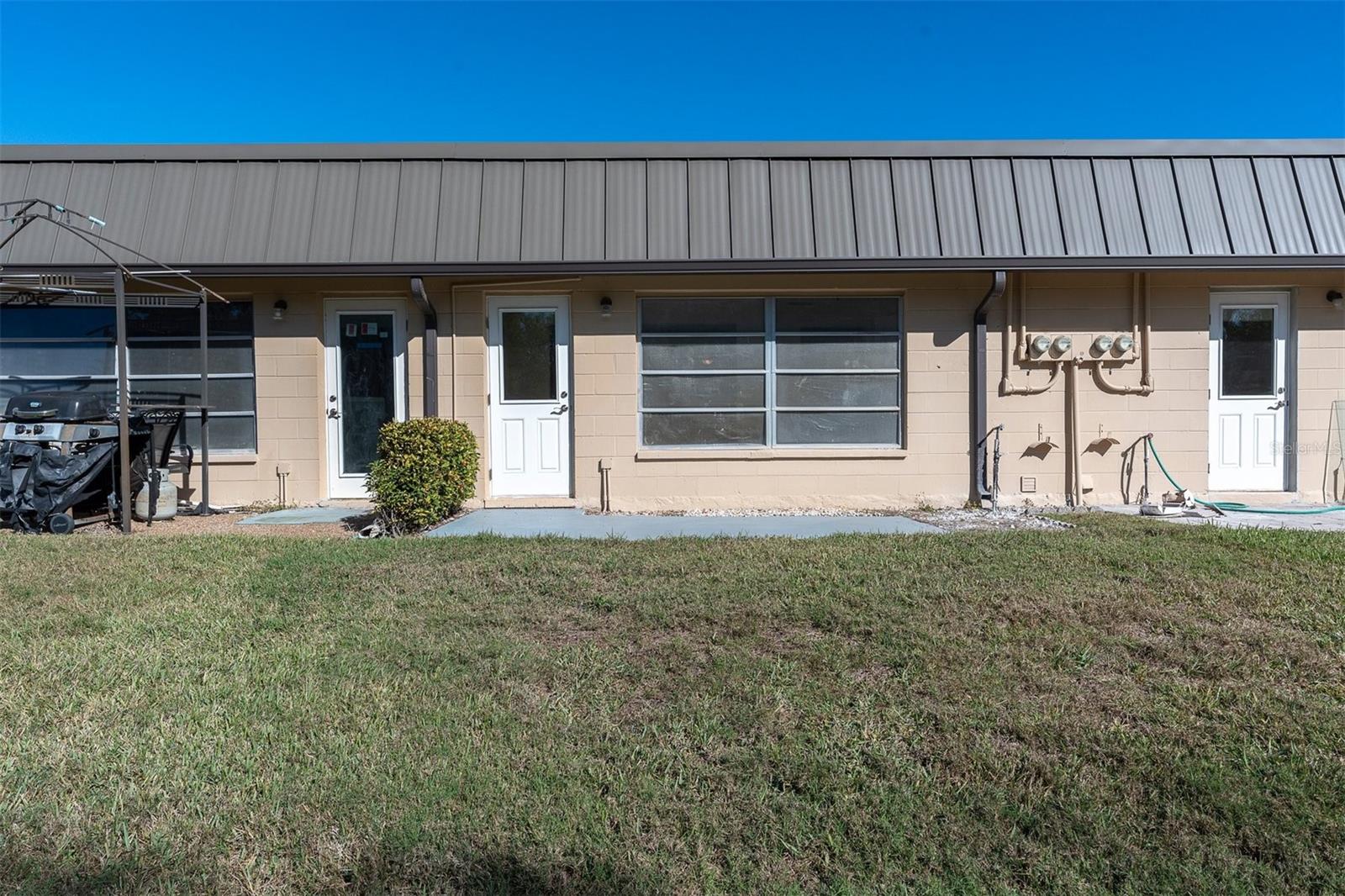 Image 28 of 50 For 4343 Summersun Drive 4343