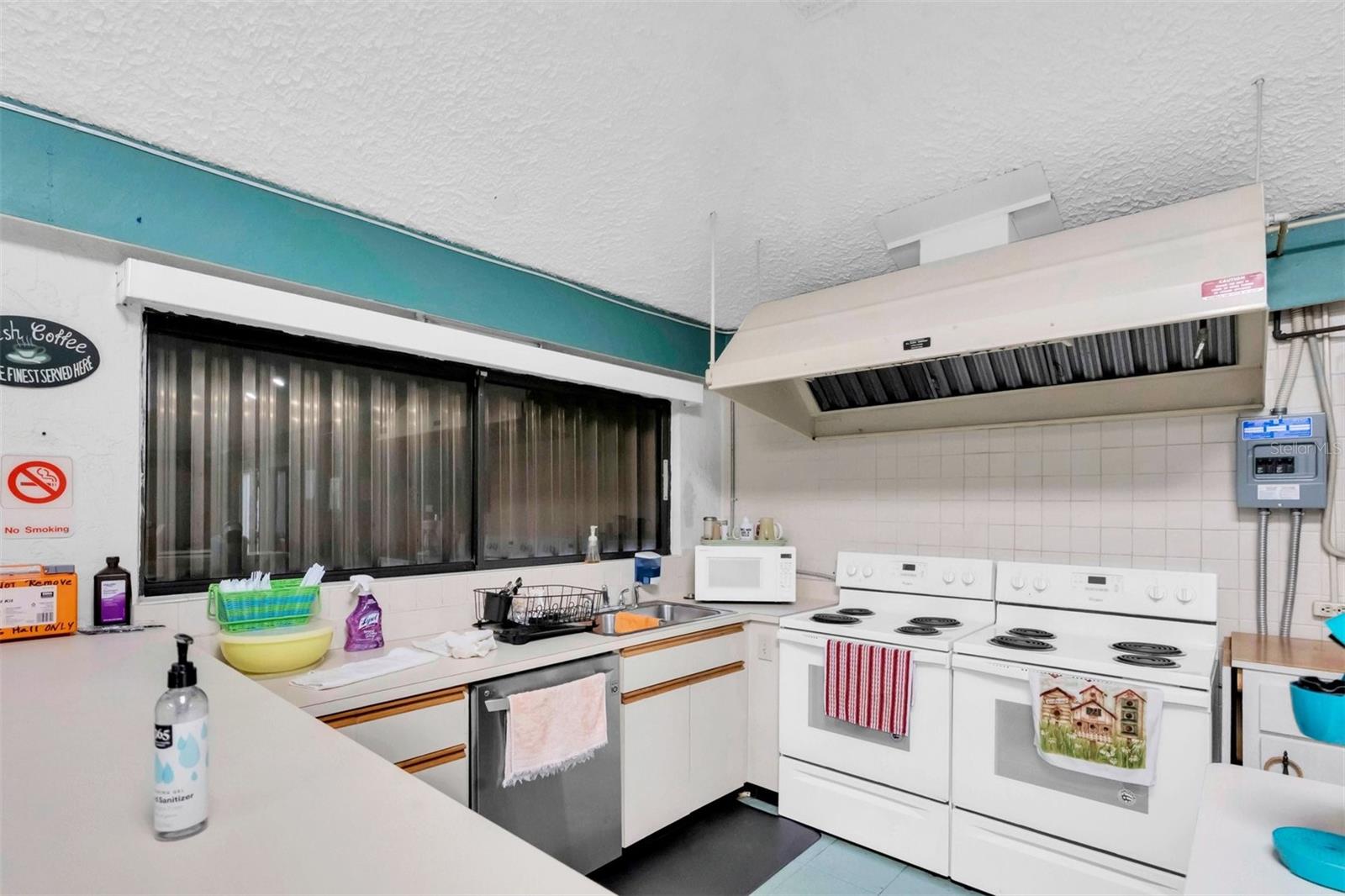 Image 45 of 50 For 4343 Summersun Drive 4343