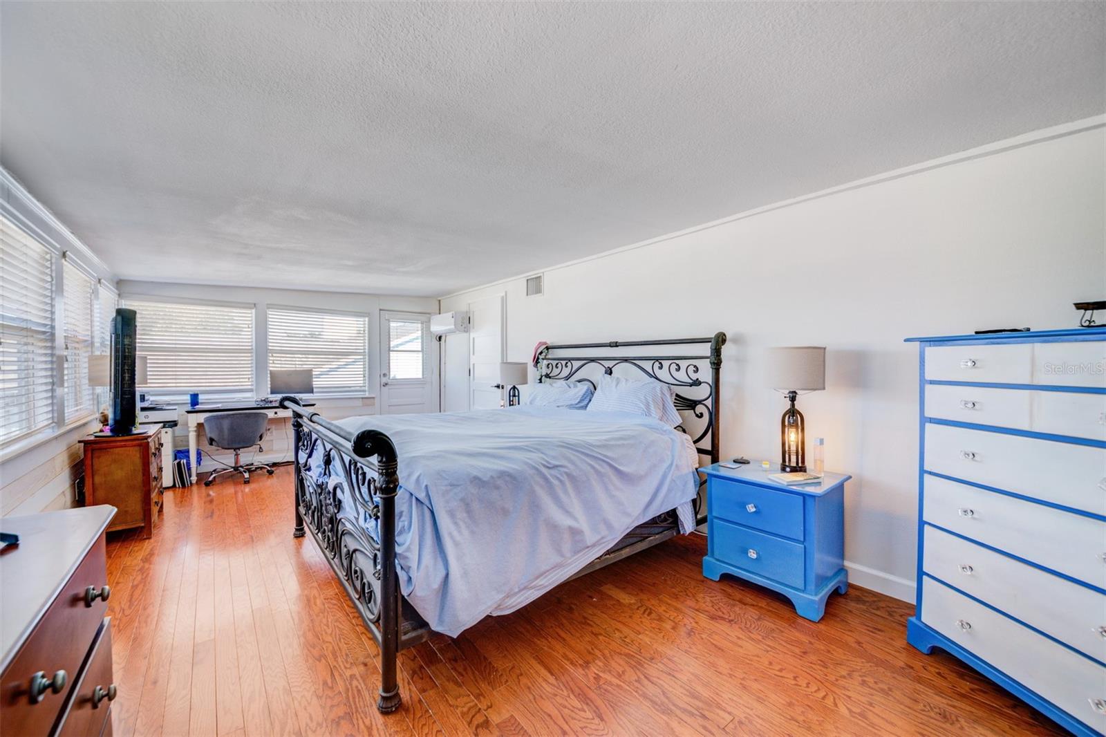 Image 31 of 56 For 3358 Minnow Creek Drive