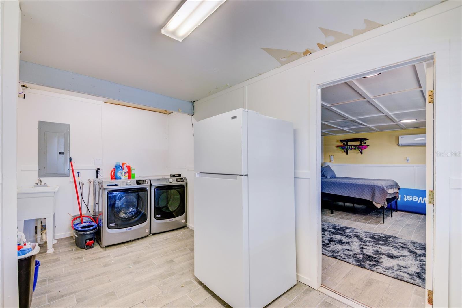 Image 38 of 56 For 3358 Minnow Creek Drive