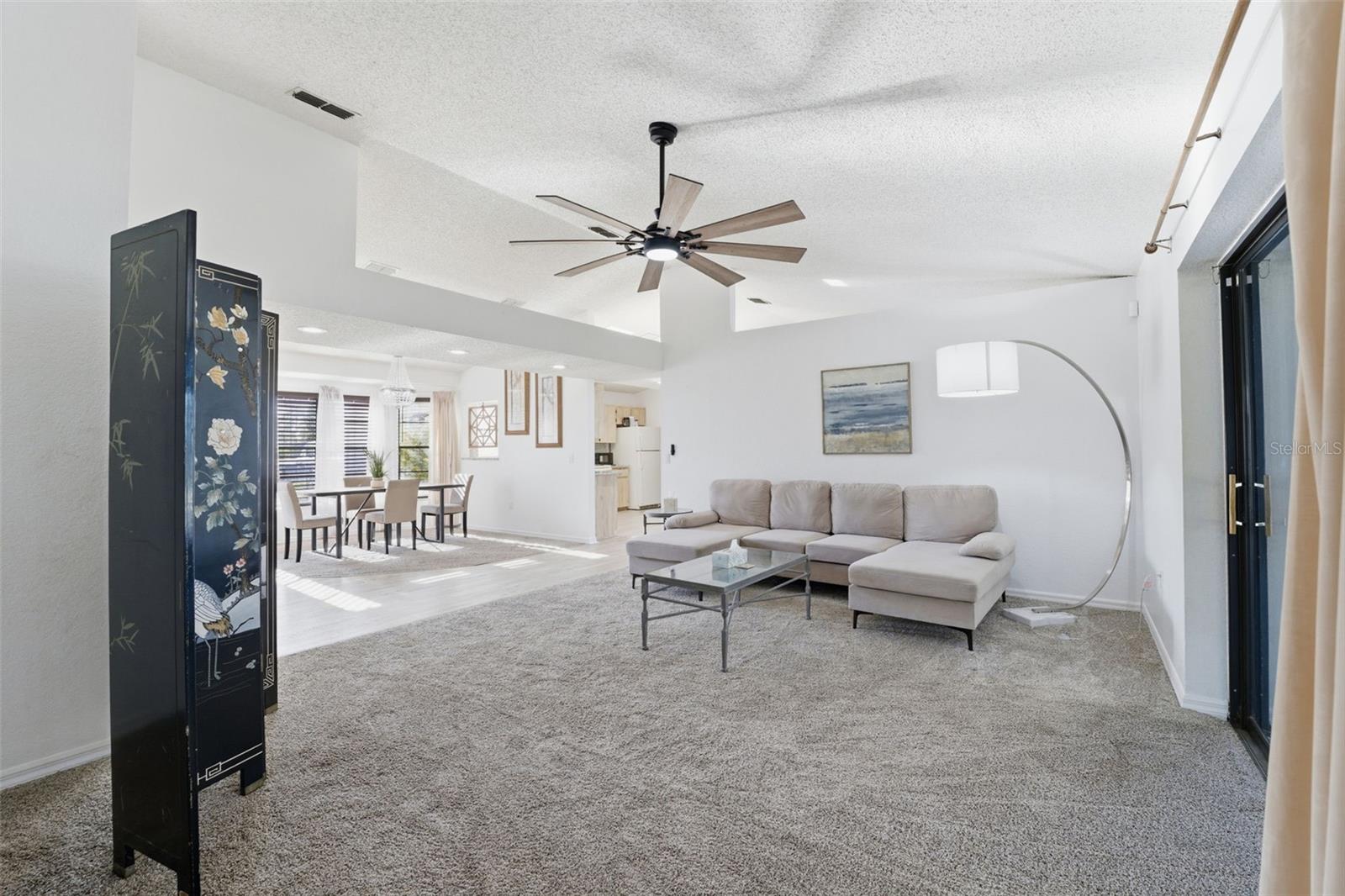 Image 44 of 51 For 7822 Holiday Drive