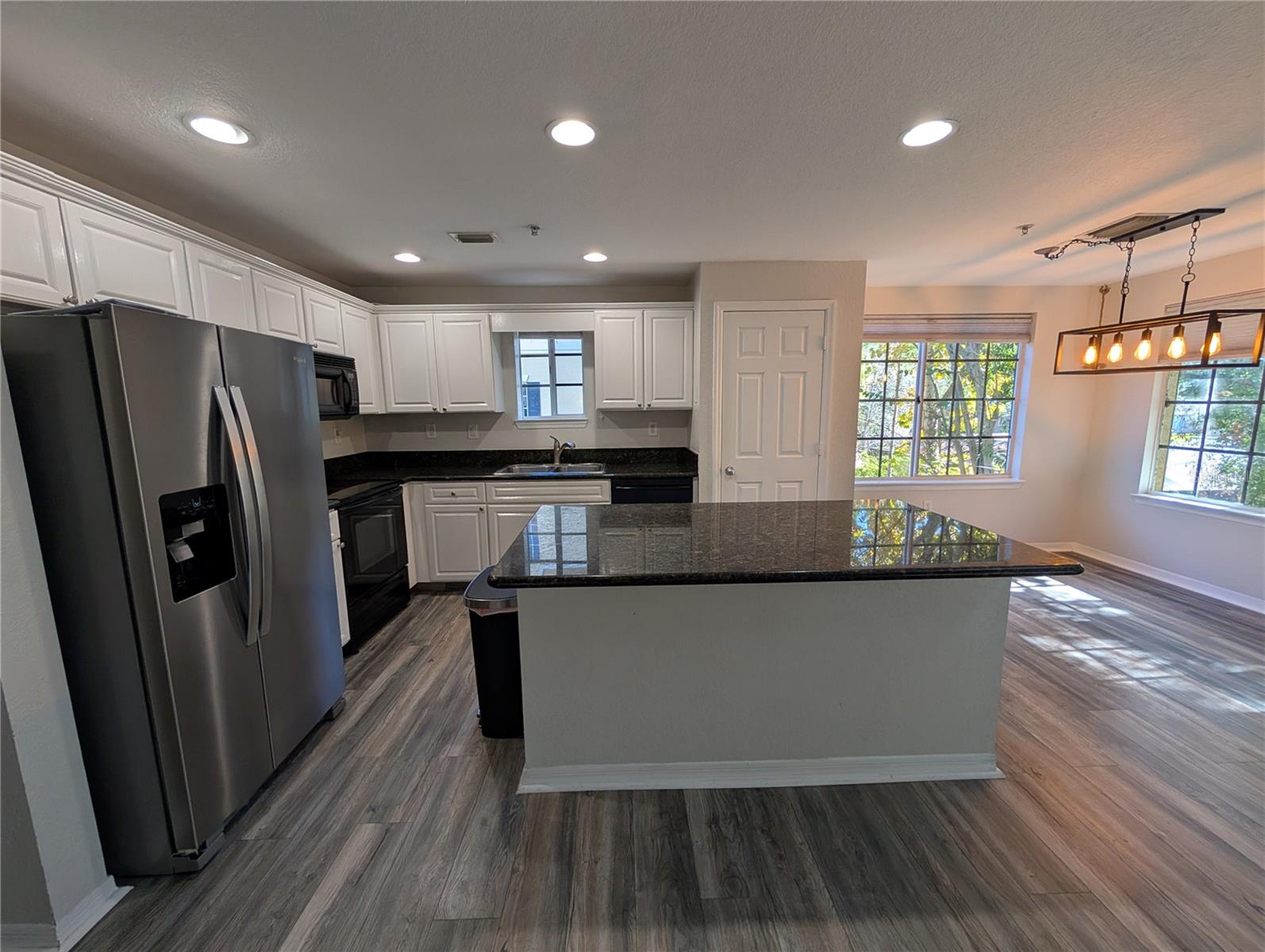 Image 3 of 31 For 5202 Hampton Beach Place