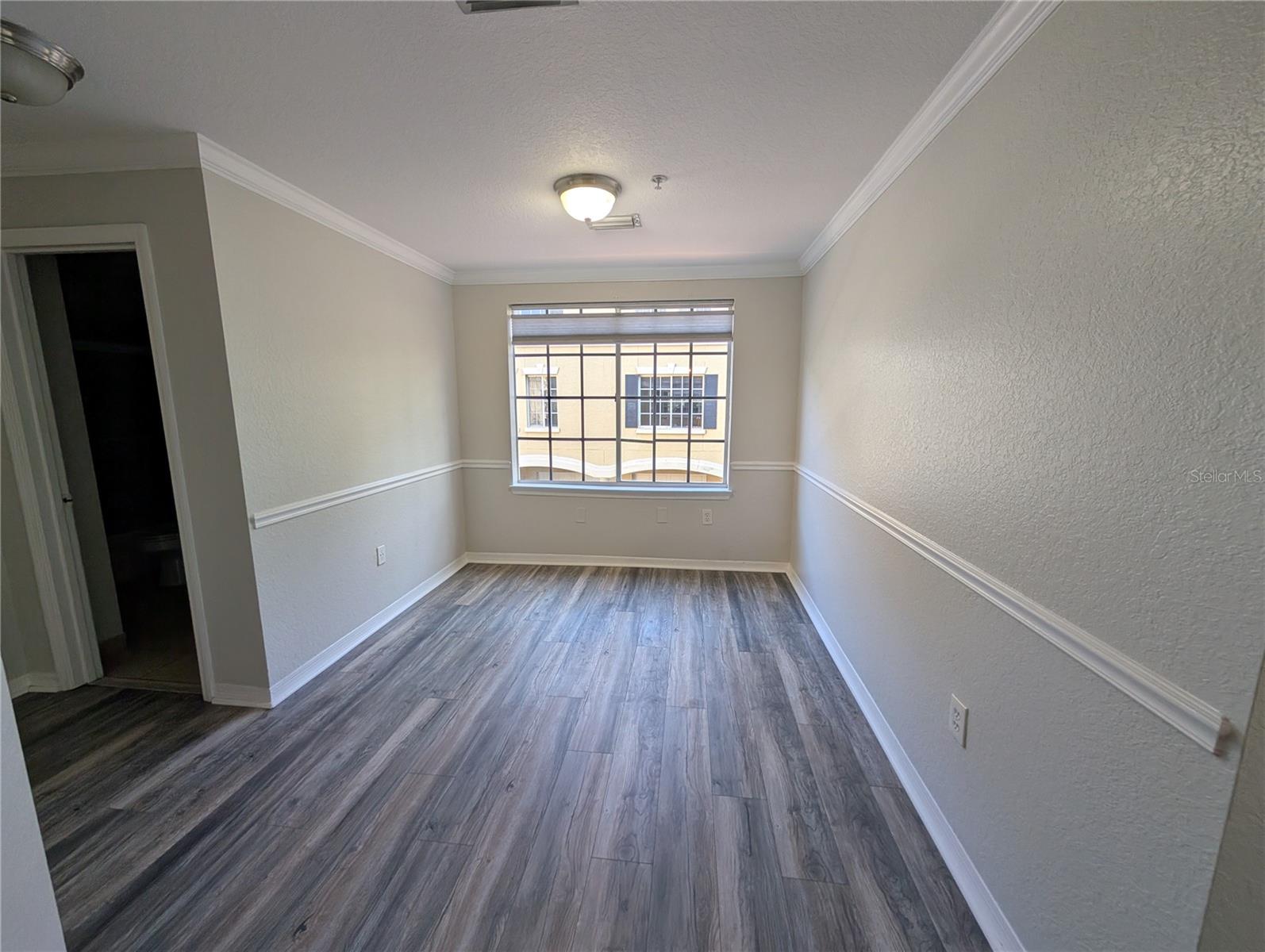 Image 5 of 31 For 5202 Hampton Beach Place