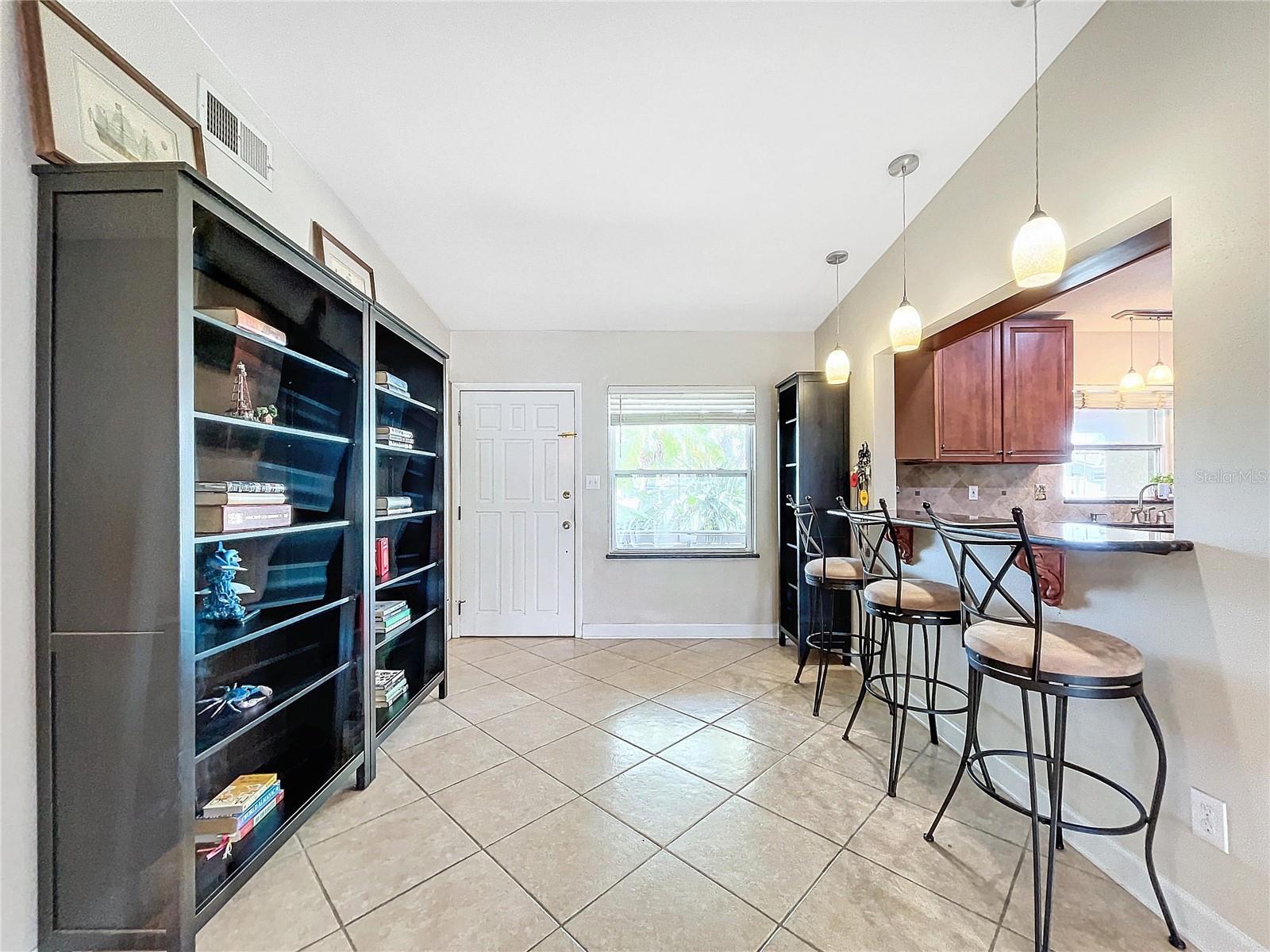 Listing photo id 9 for 311 Morningside Drive