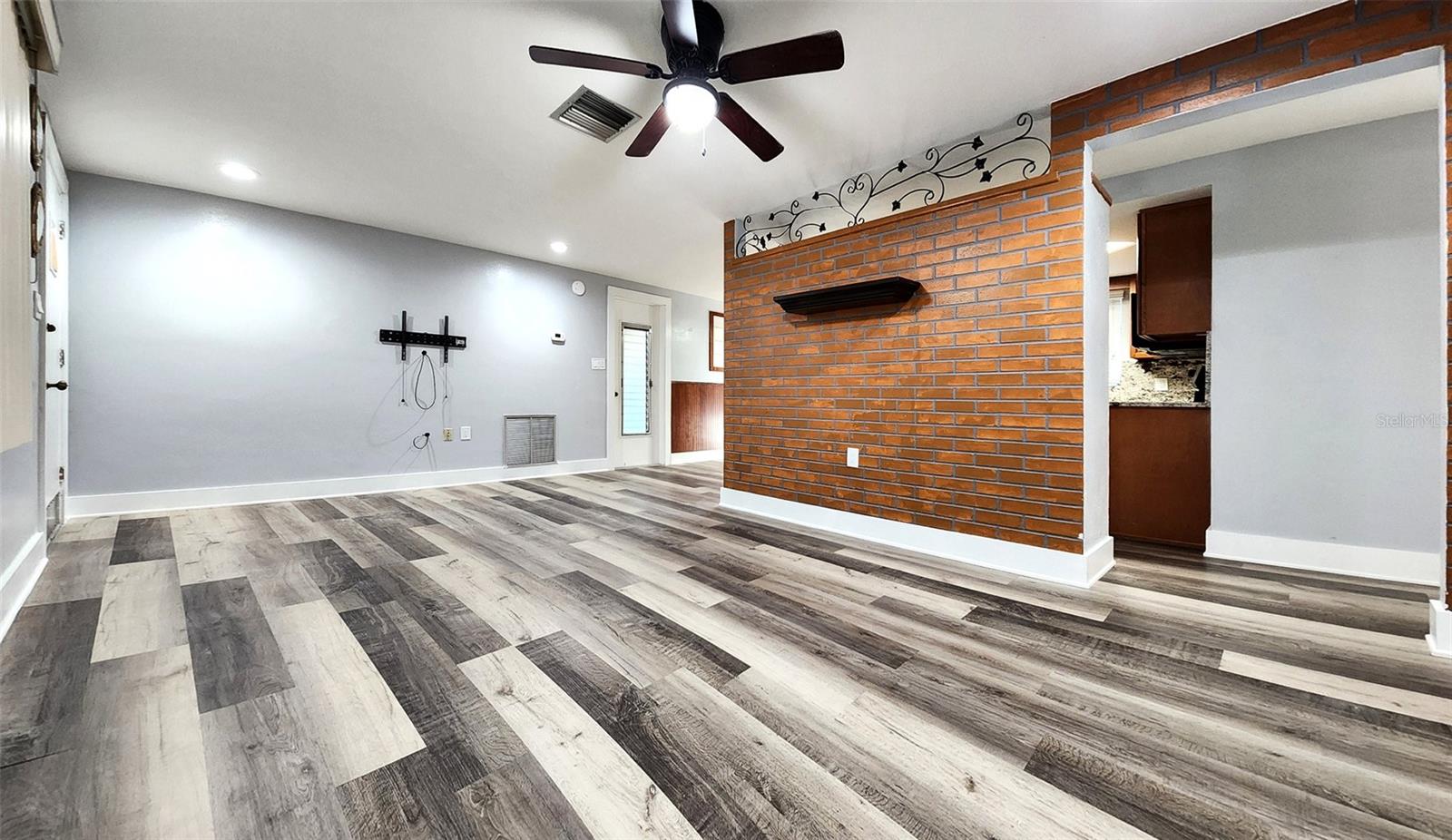 Image 4 of 29 For 3629 Bedford Street