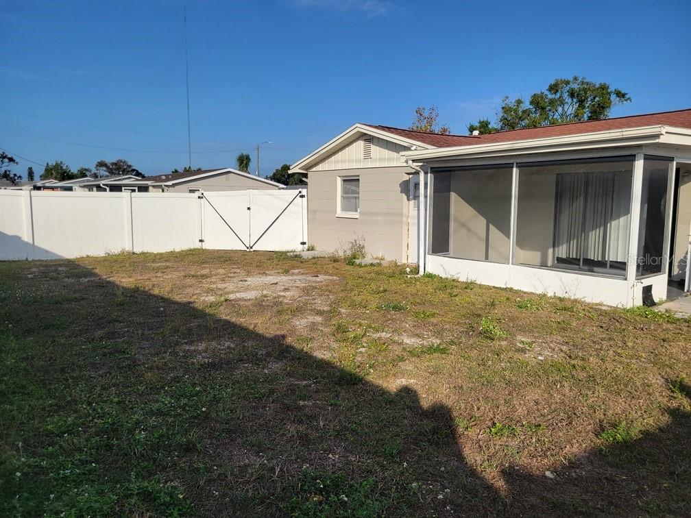 Image 24 of 27 For 3608 Brompton Drive