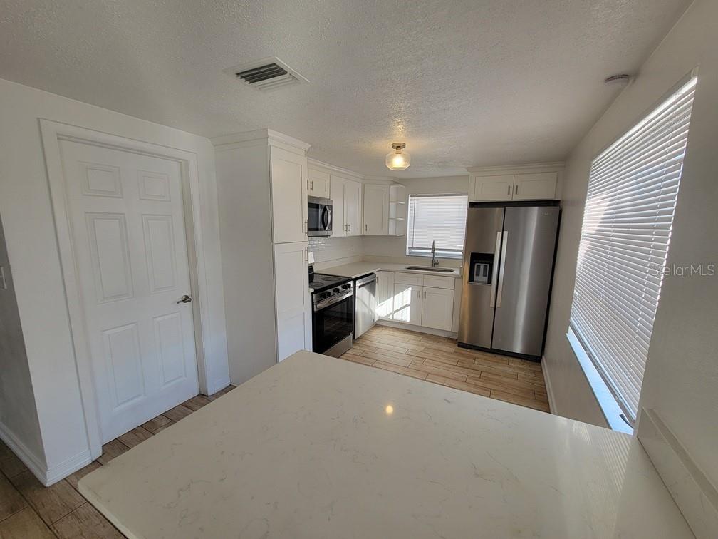 Image 8 of 27 For 3608 Brompton Drive