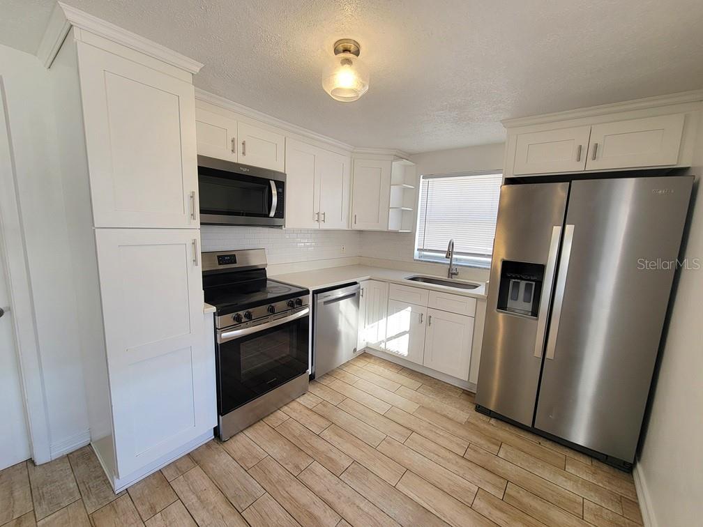 Image 9 of 27 For 3608 Brompton Drive