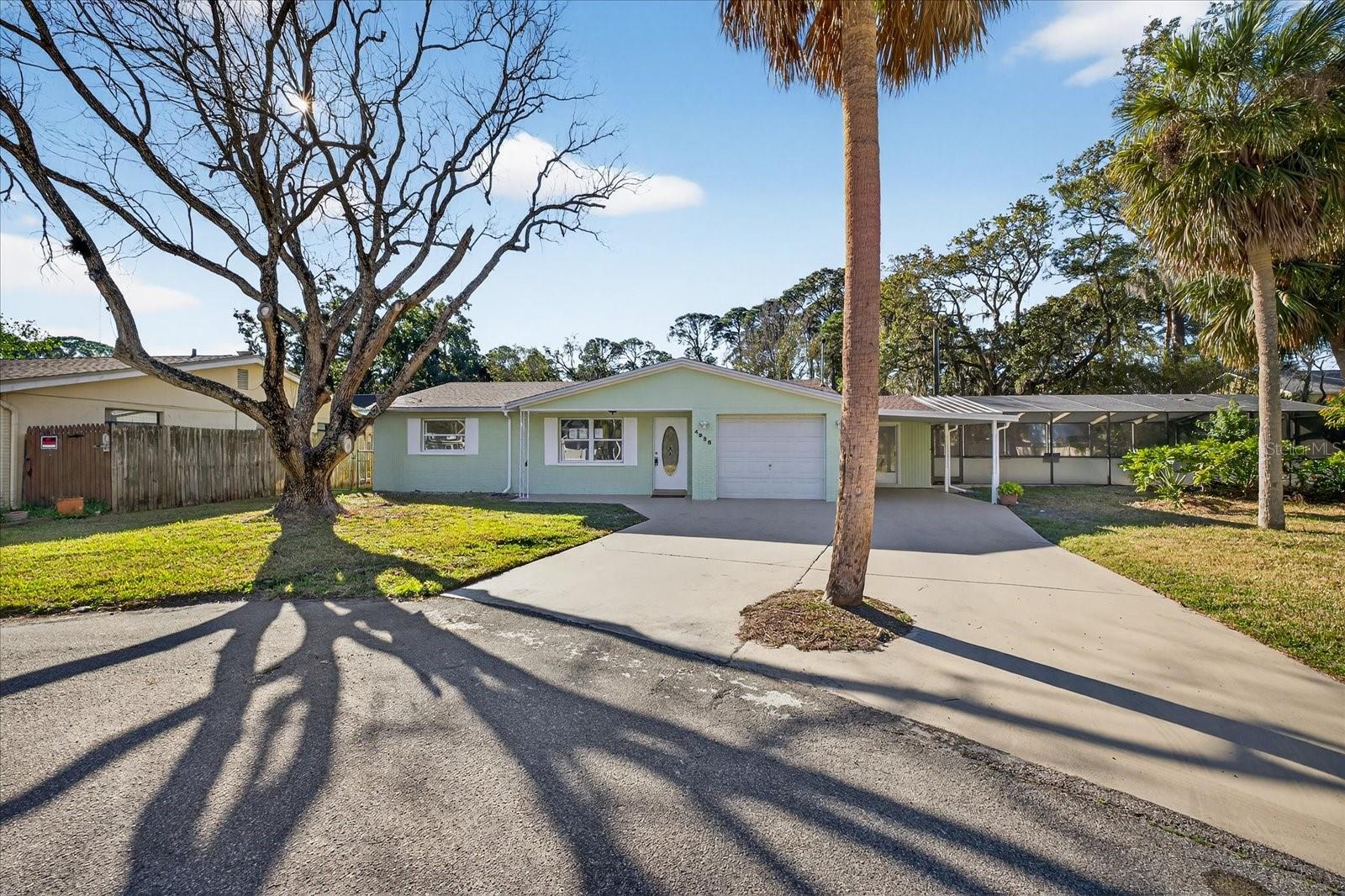 Image 10 of 48 For 4928 Amherst Court