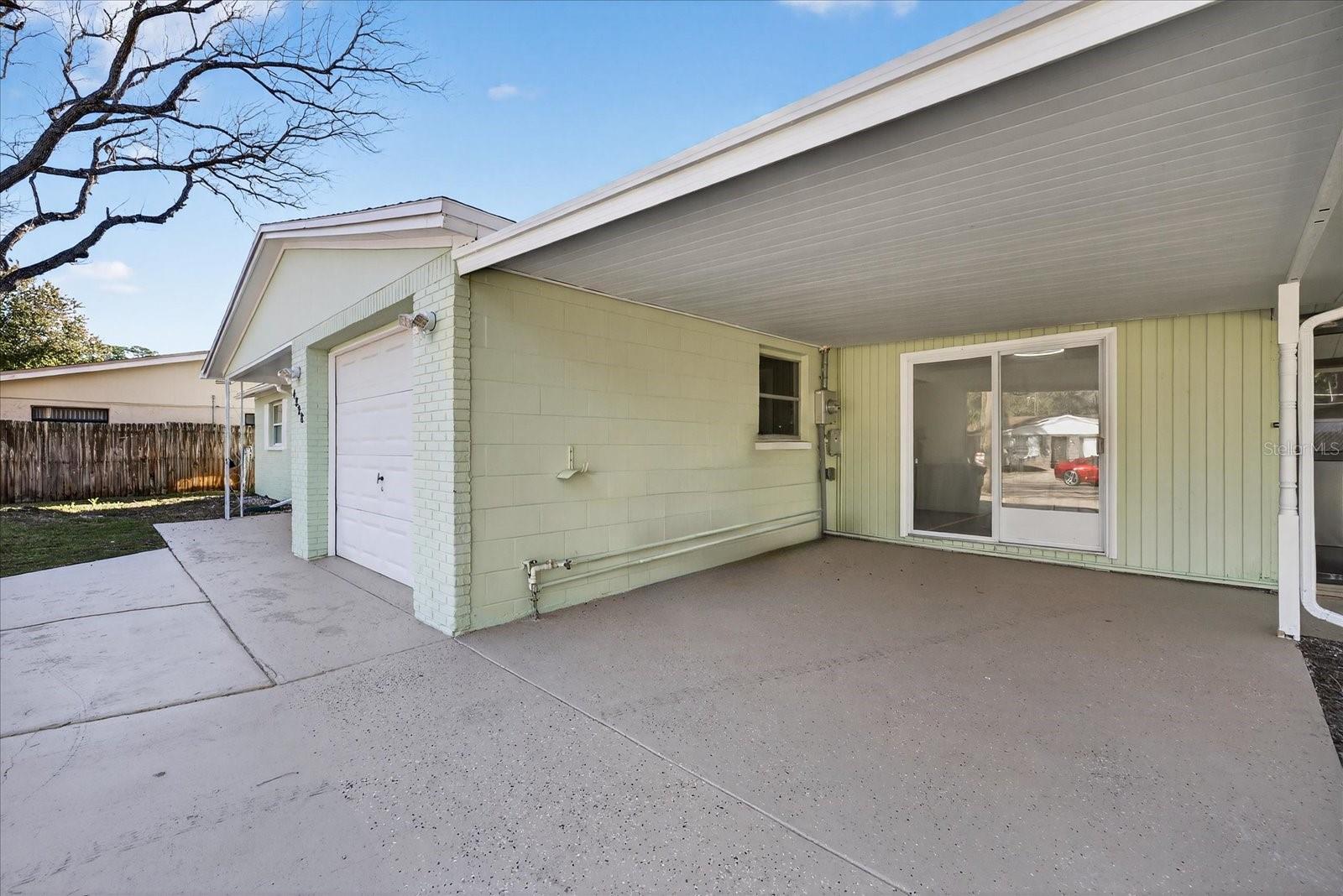 Image 13 of 48 For 4928 Amherst Court