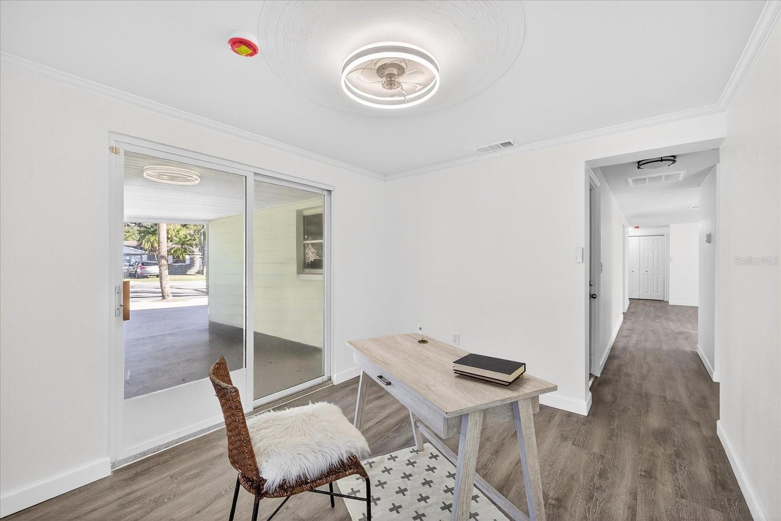 Image 27 of 48 For 4928 Amherst Court