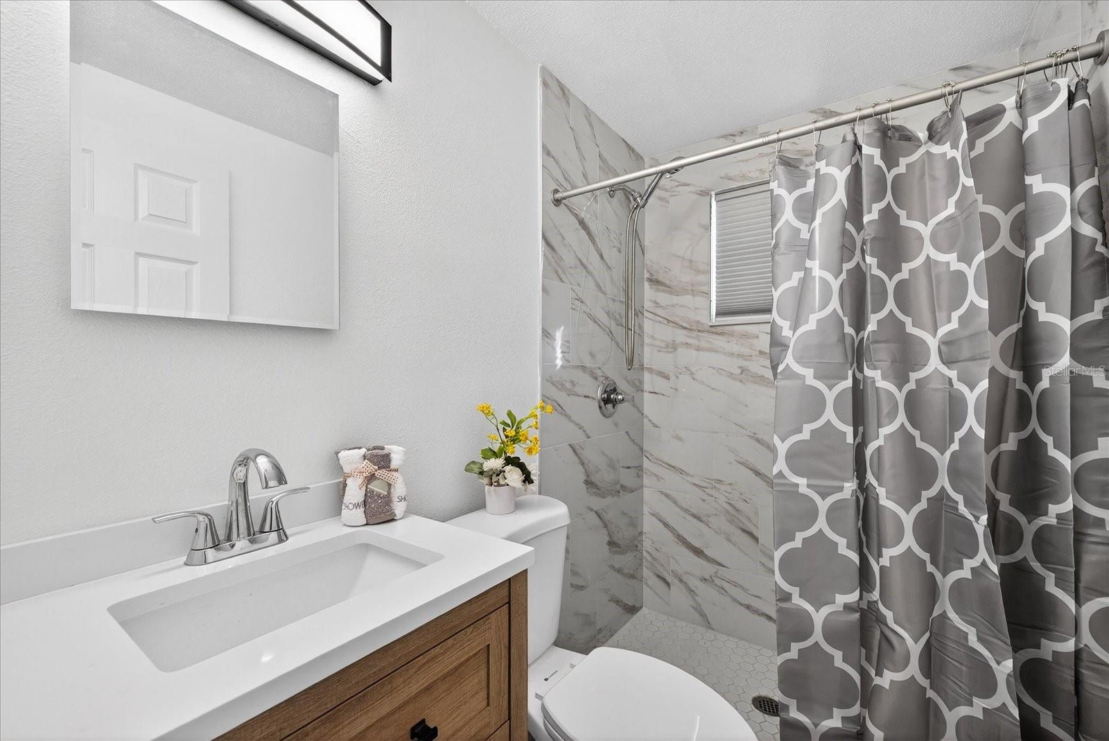 Image 29 of 48 For 4928 Amherst Court