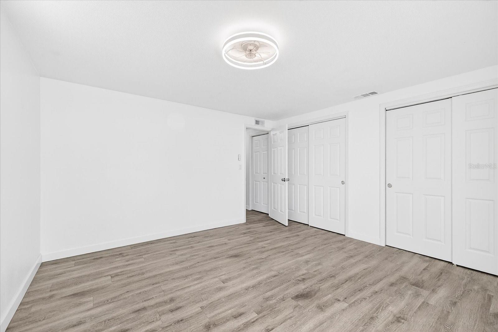 Image 38 of 48 For 4928 Amherst Court