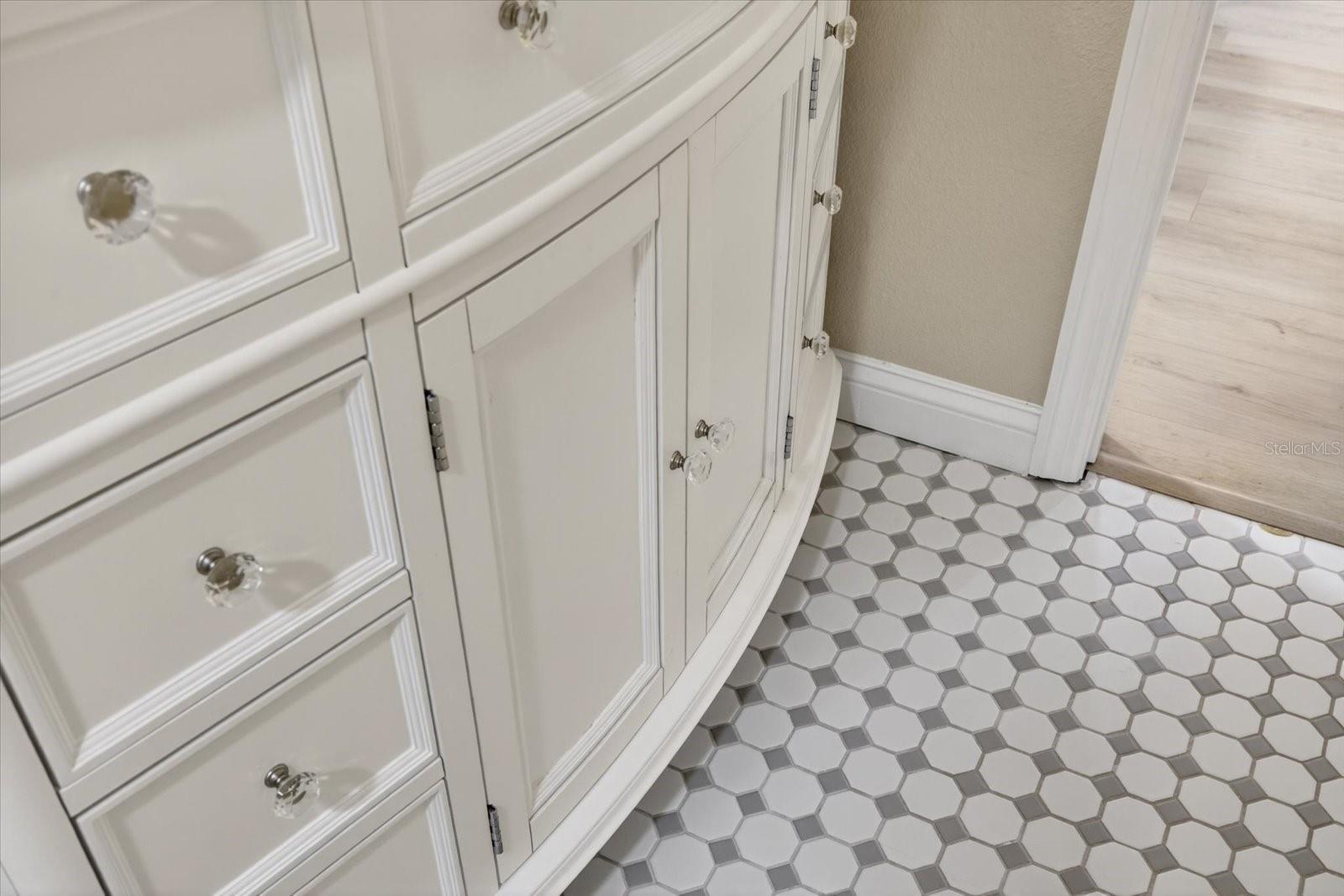 Image 20 of 55 For 4678 Marine Parkway 108