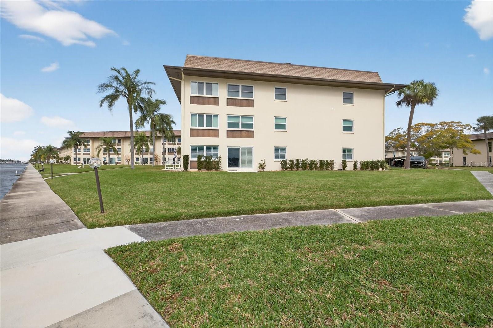 Image 35 of 55 For 4678 Marine Parkway 108