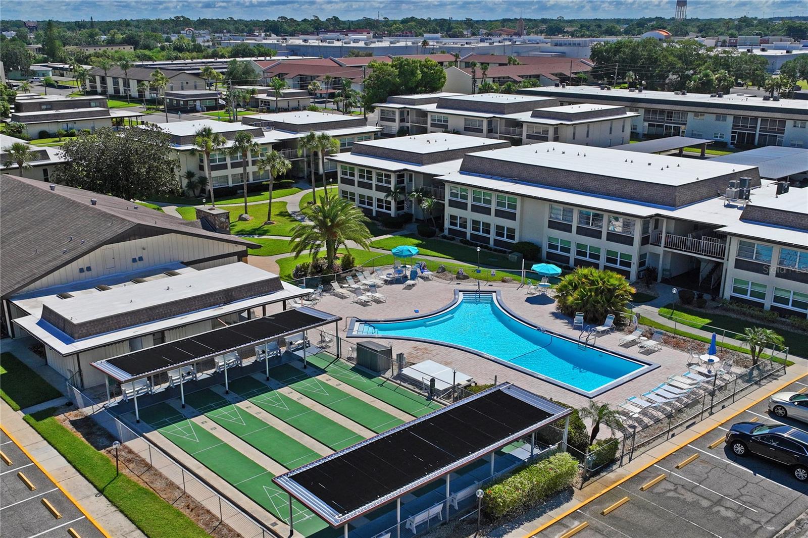 Image 44 of 55 For 4678 Marine Parkway 108