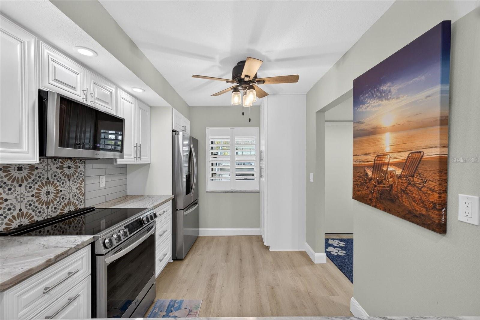 Image 7 of 55 For 4678 Marine Parkway 108