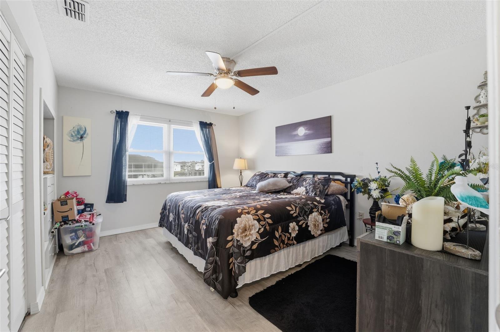 Image 17 of 75 For 3366 Bluefish Drive