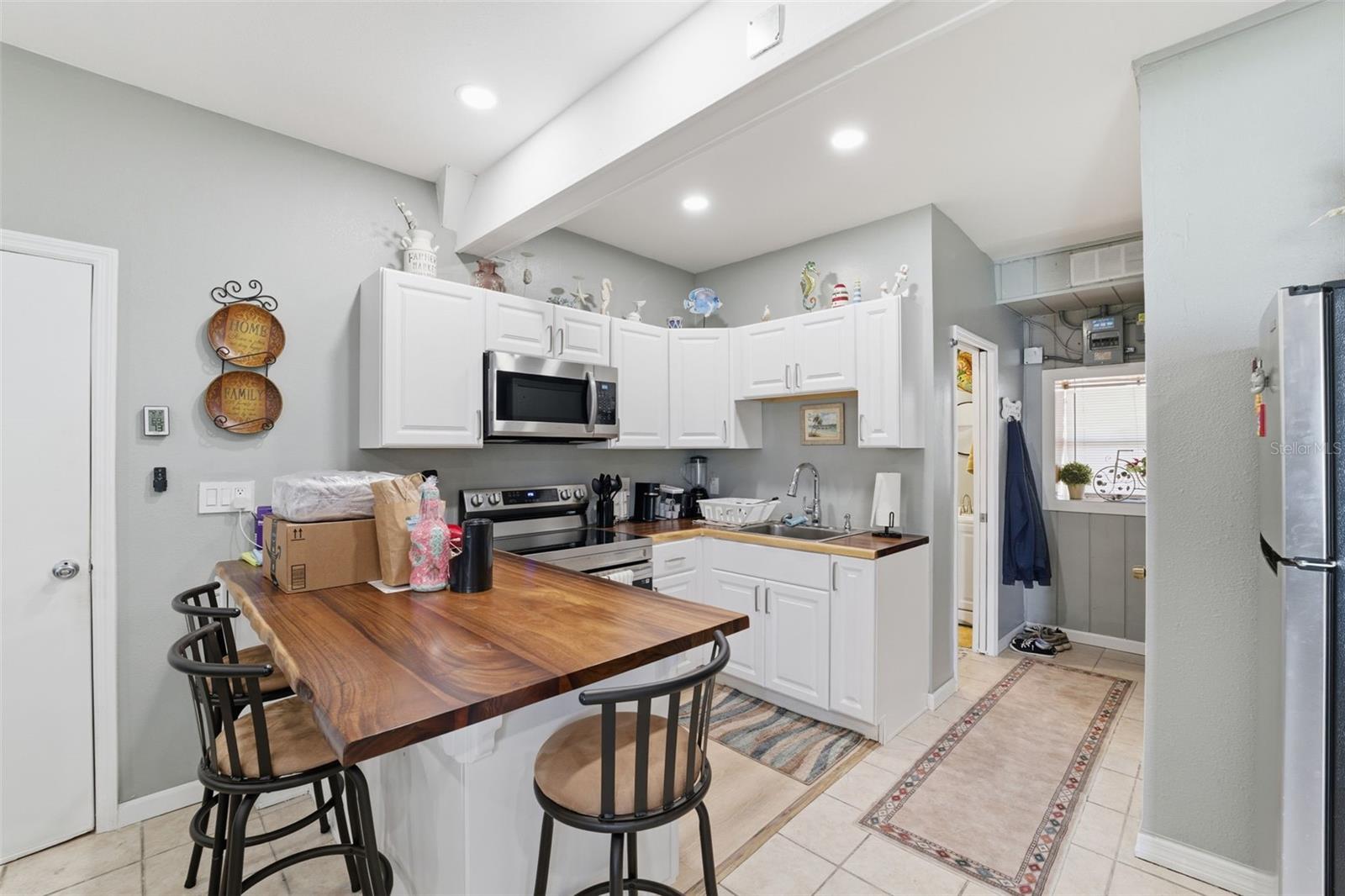 Image 23 of 75 For 3366 Bluefish Drive