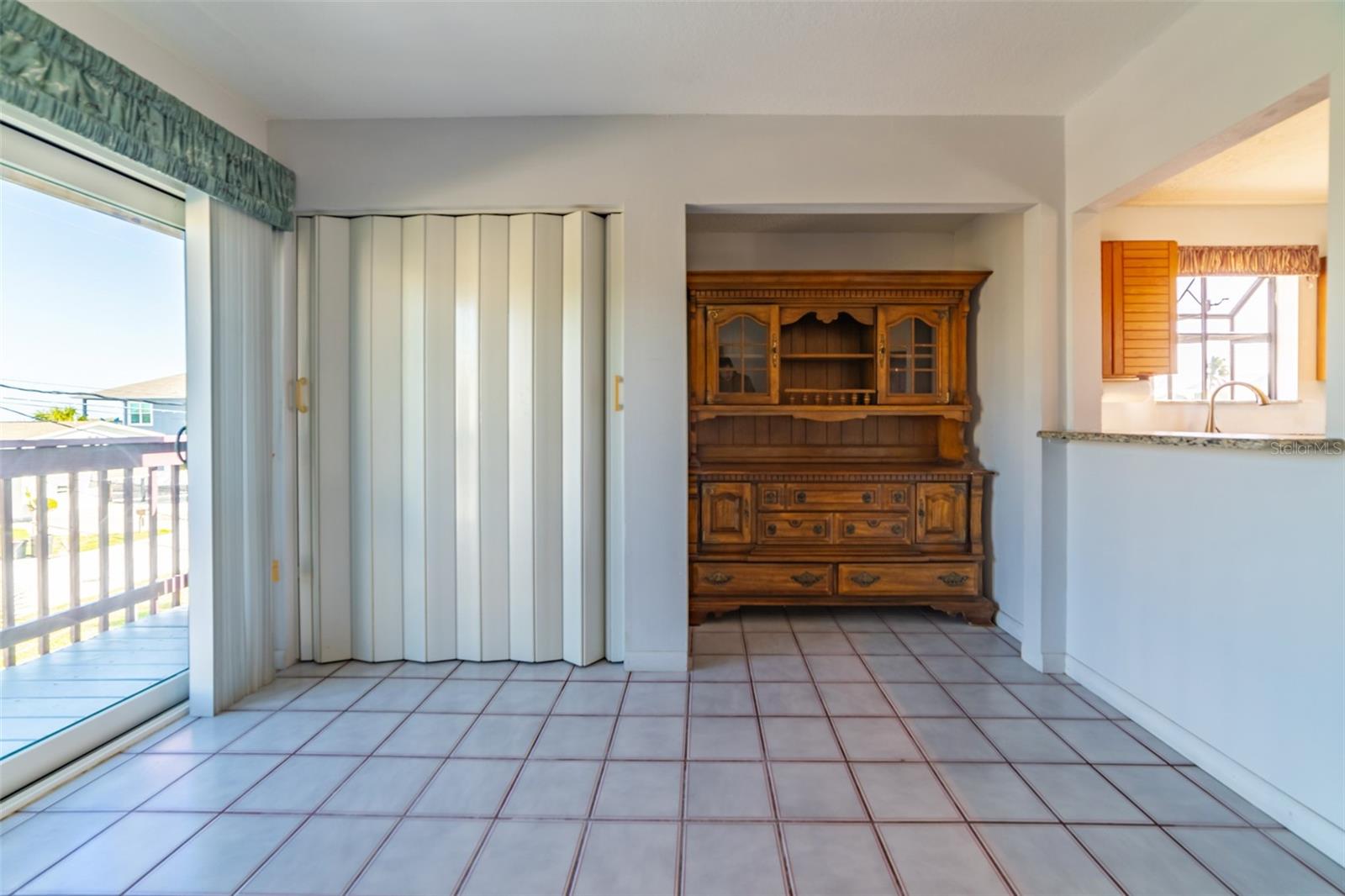 Image 12 of 59 For 6432 Driftwood Drive