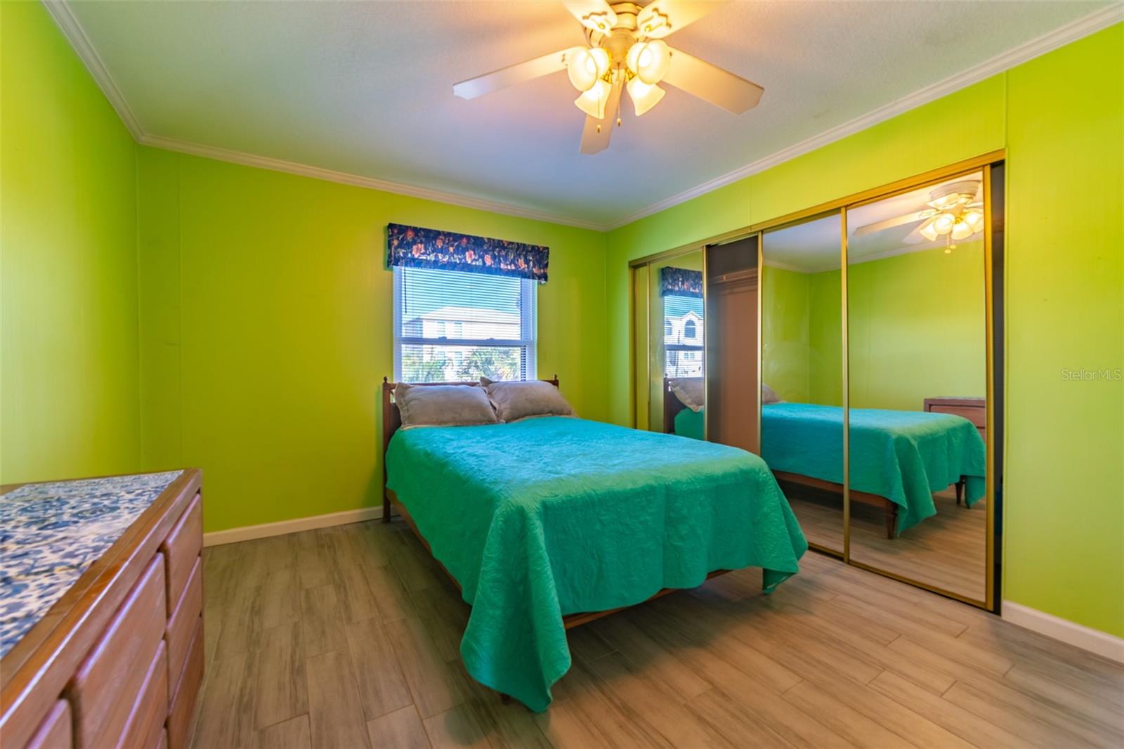 Image 23 of 59 For 6432 Driftwood Drive